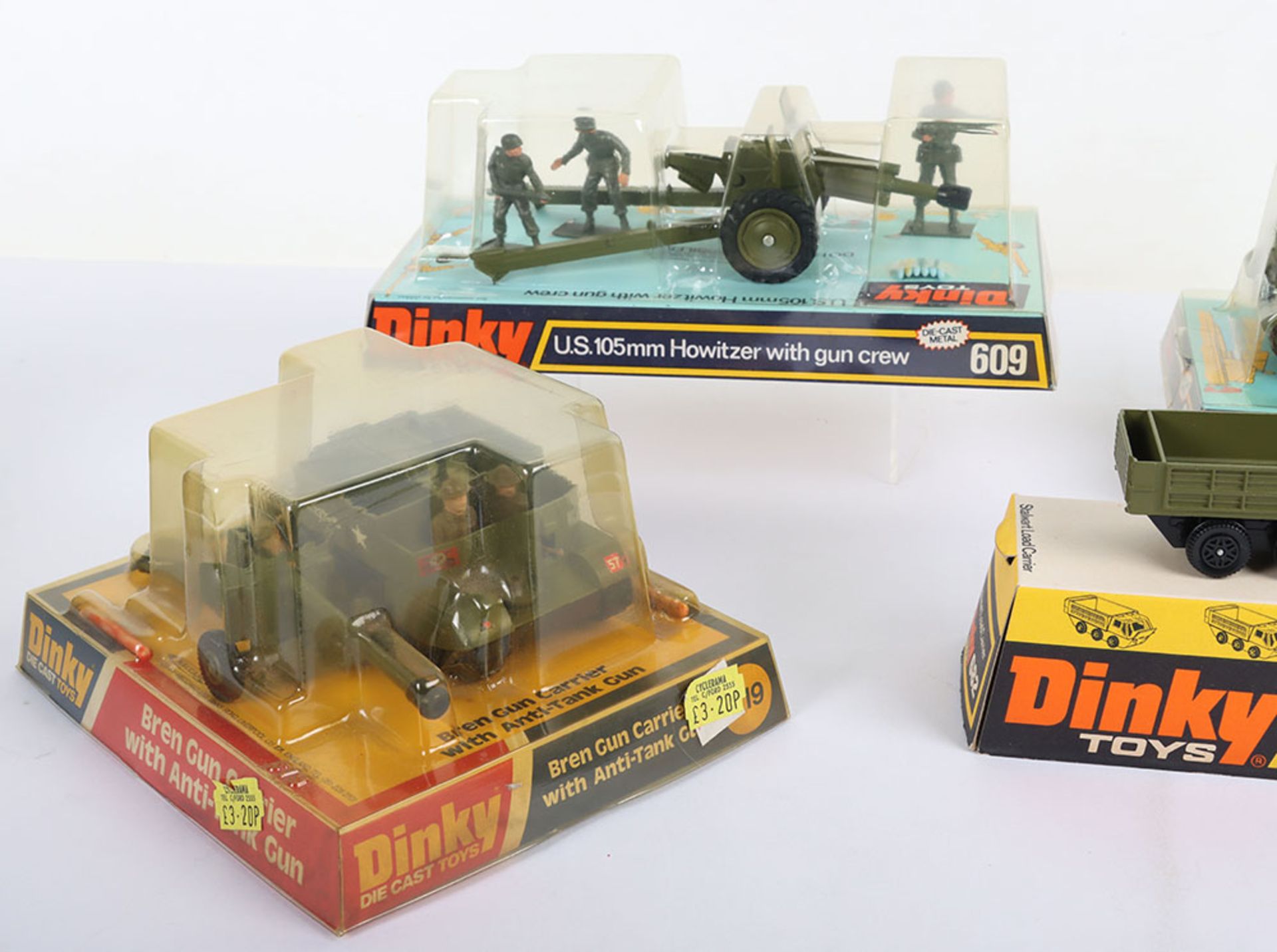 Five Dinky Toys Military Models - Image 3 of 4
