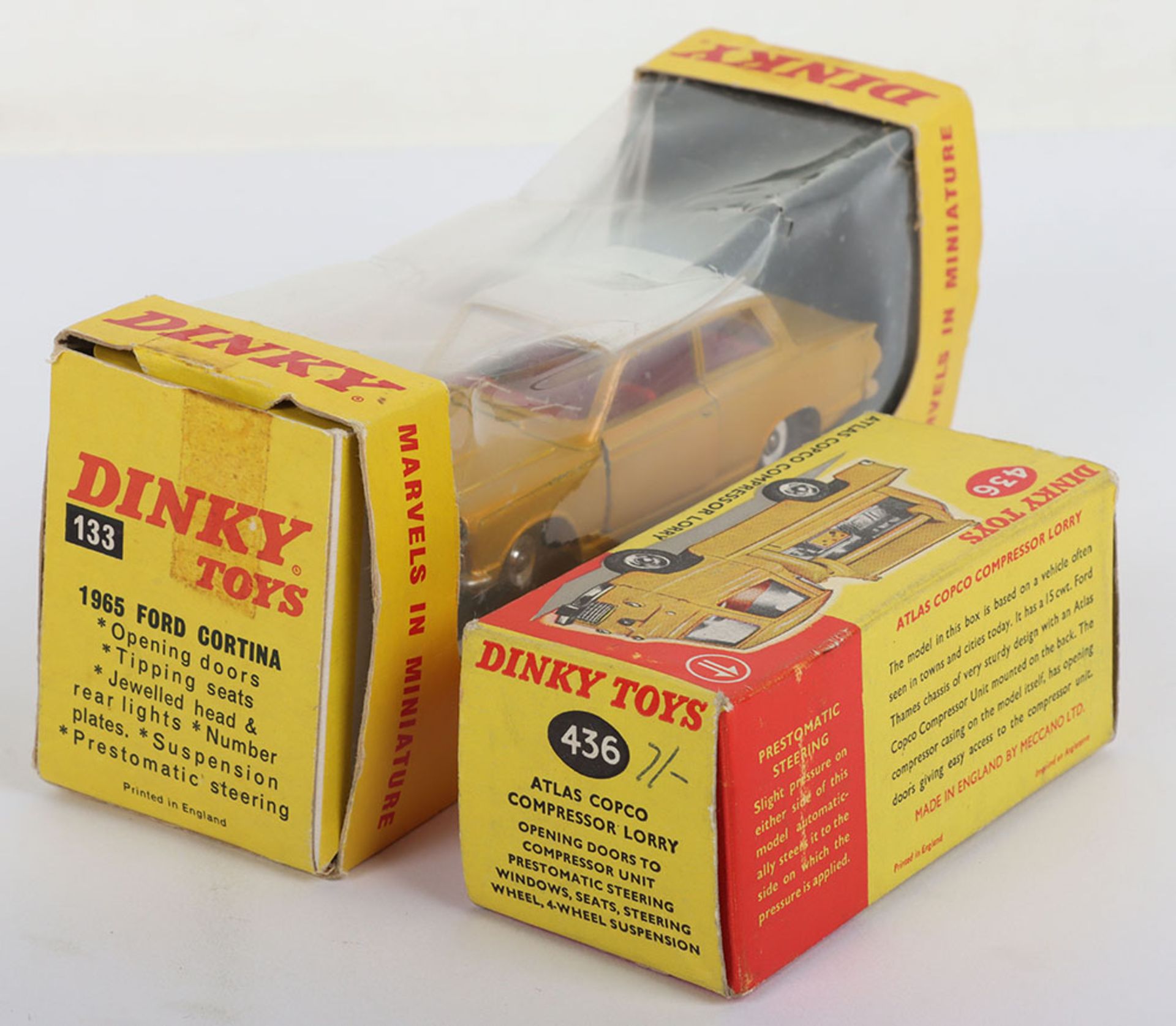 Dinky Toys 133 Ford Cortina - Image 5 of 6