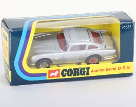 Corgi Toys James Bond Aston Martin D.B.5 1995 re-issue of 270