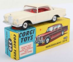 Corgi Toys 230 Mercedes-Benz 220SE