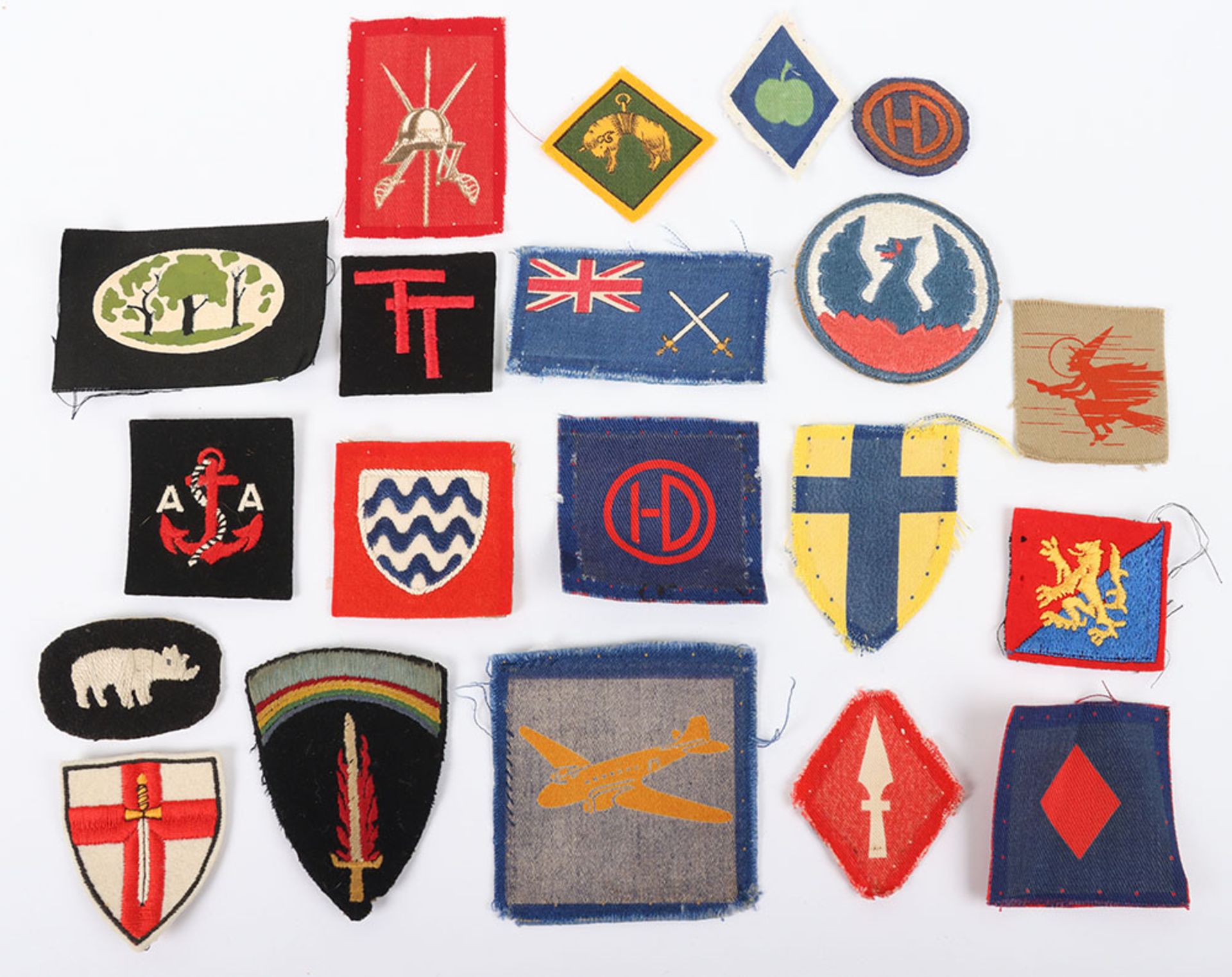 British WW2 & post war cloth formation signs