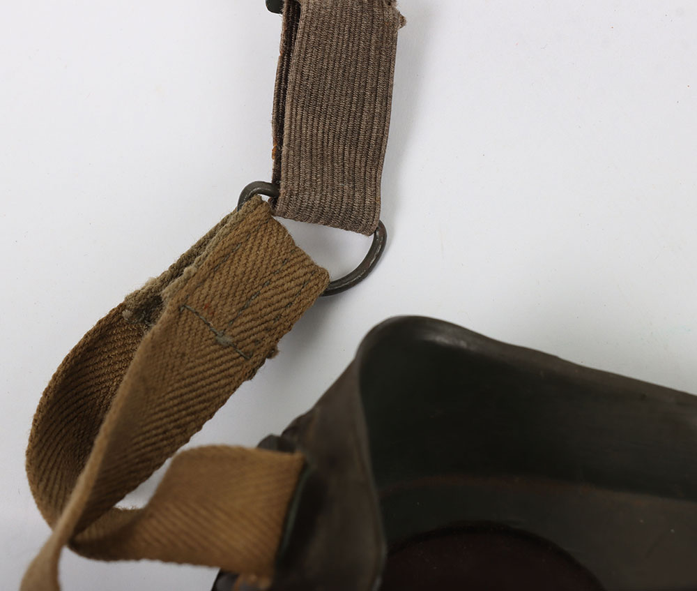 Pair of WW2 German Army / Kriegsmarine Goggles - Image 4 of 8