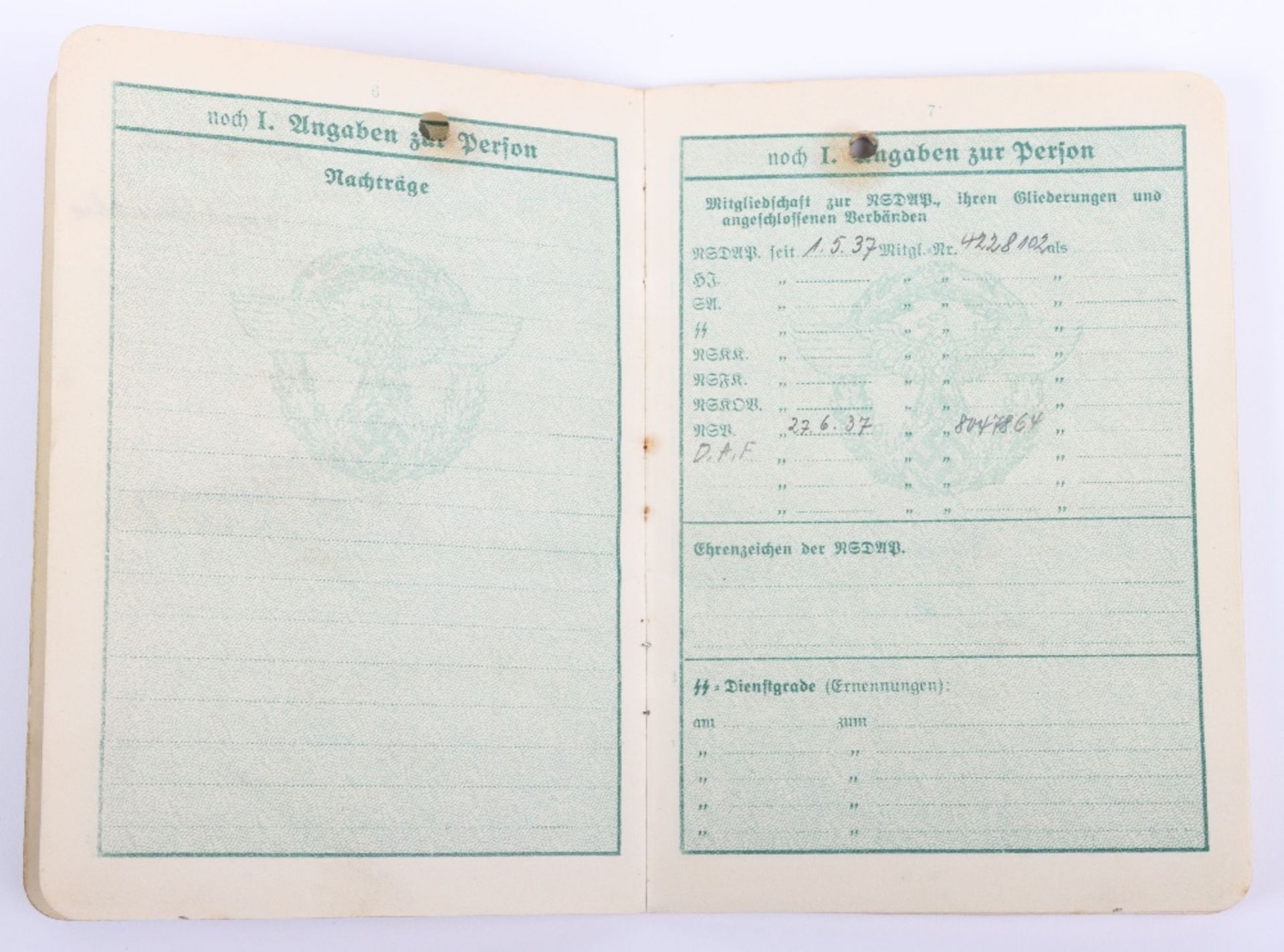 WW2 German Police service book / Polizei Dienstpass to Fritz Henning, Hamburg 1941 - Image 6 of 10