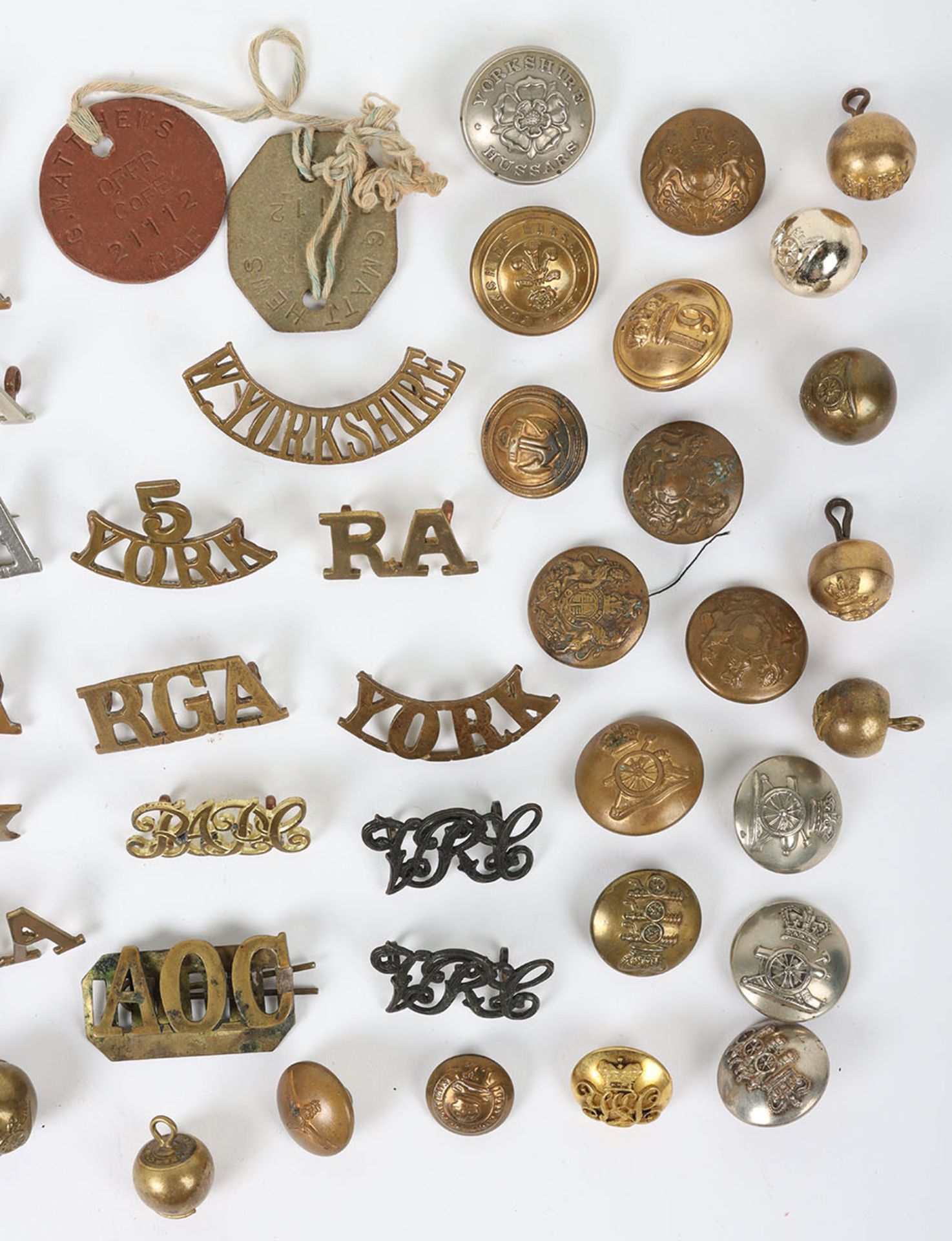 Collection of shoulder titles, buttons, collar dogs - Bild 3 aus 5