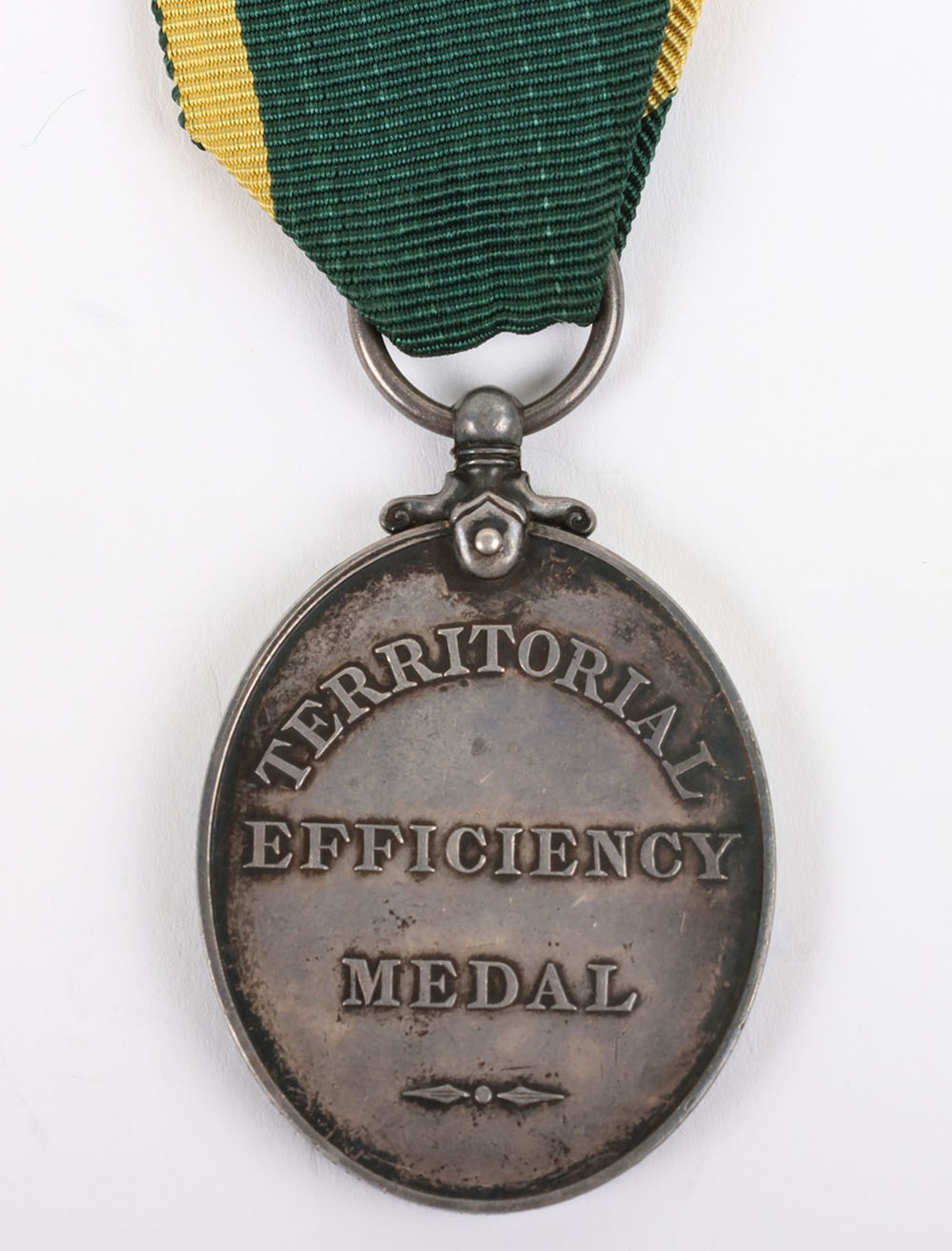 A Territorial Efficiency medal to the Royal Garrison Artillery - Bild 4 aus 4