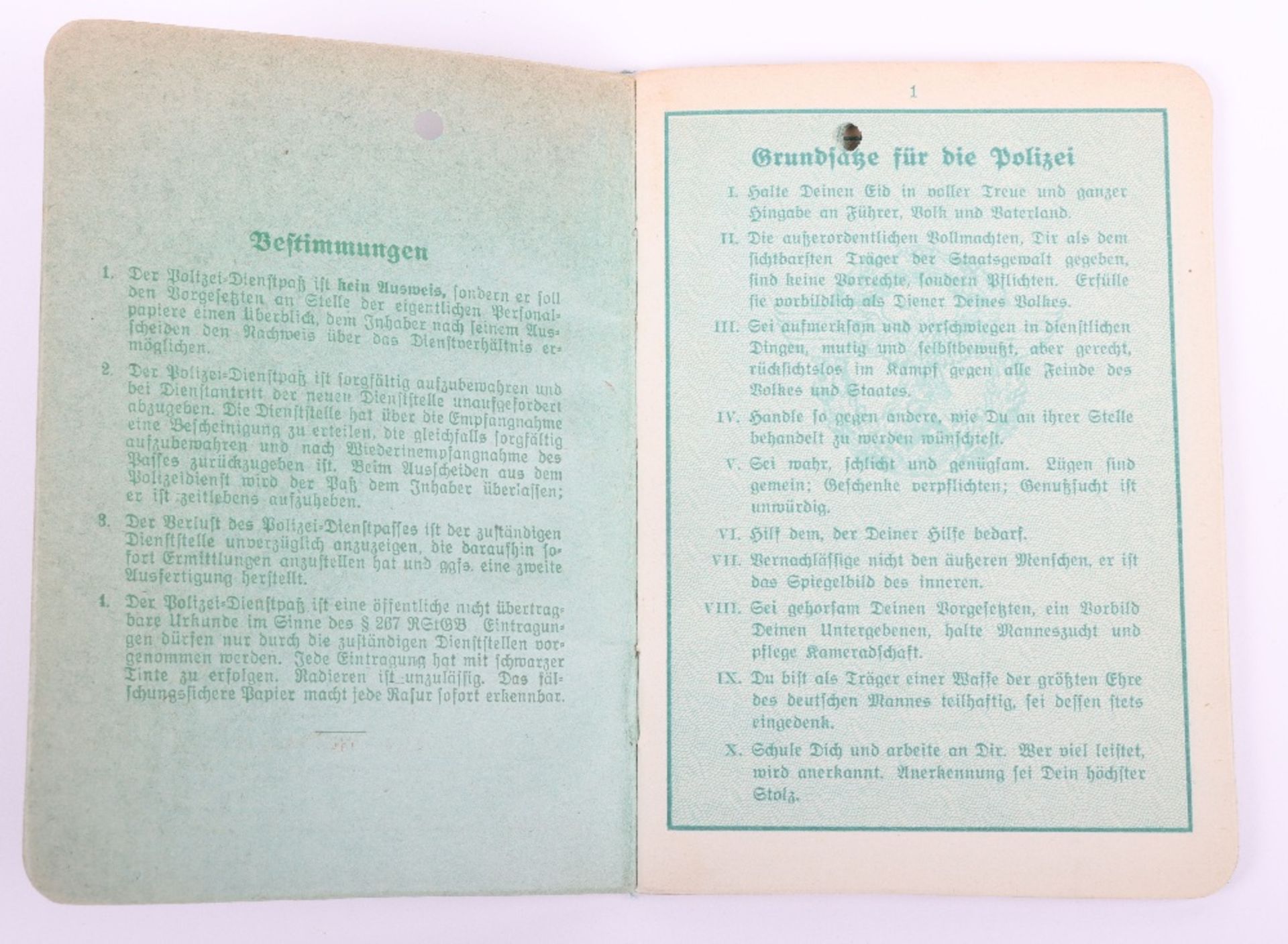 WW2 German Police service book / Polizei Dienstpass to W. Ilchmann. Polizei Reserve Hamburg 1943 - Bild 3 aus 11