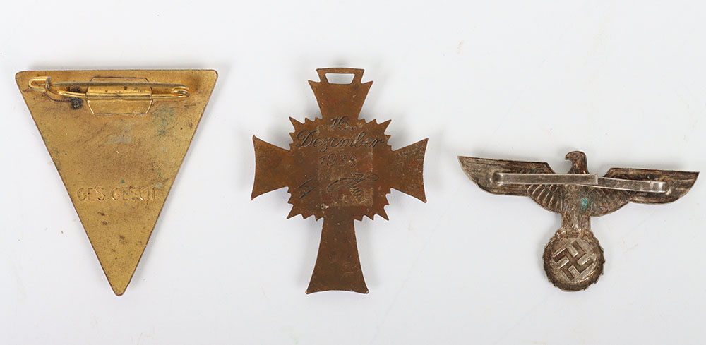 German Third Reich WHW Spoon and Badges - Image 5 of 6