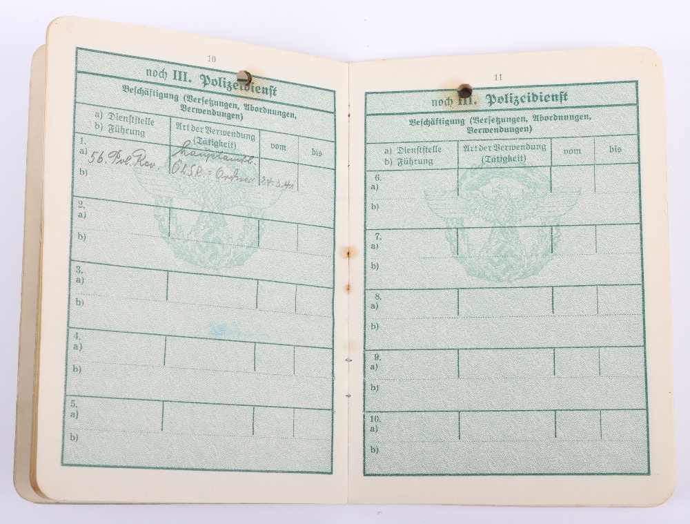 WW2 German Police service book / Polizei Dienstpass to Fritz Henning, Hamburg 1941 - Image 8 of 10