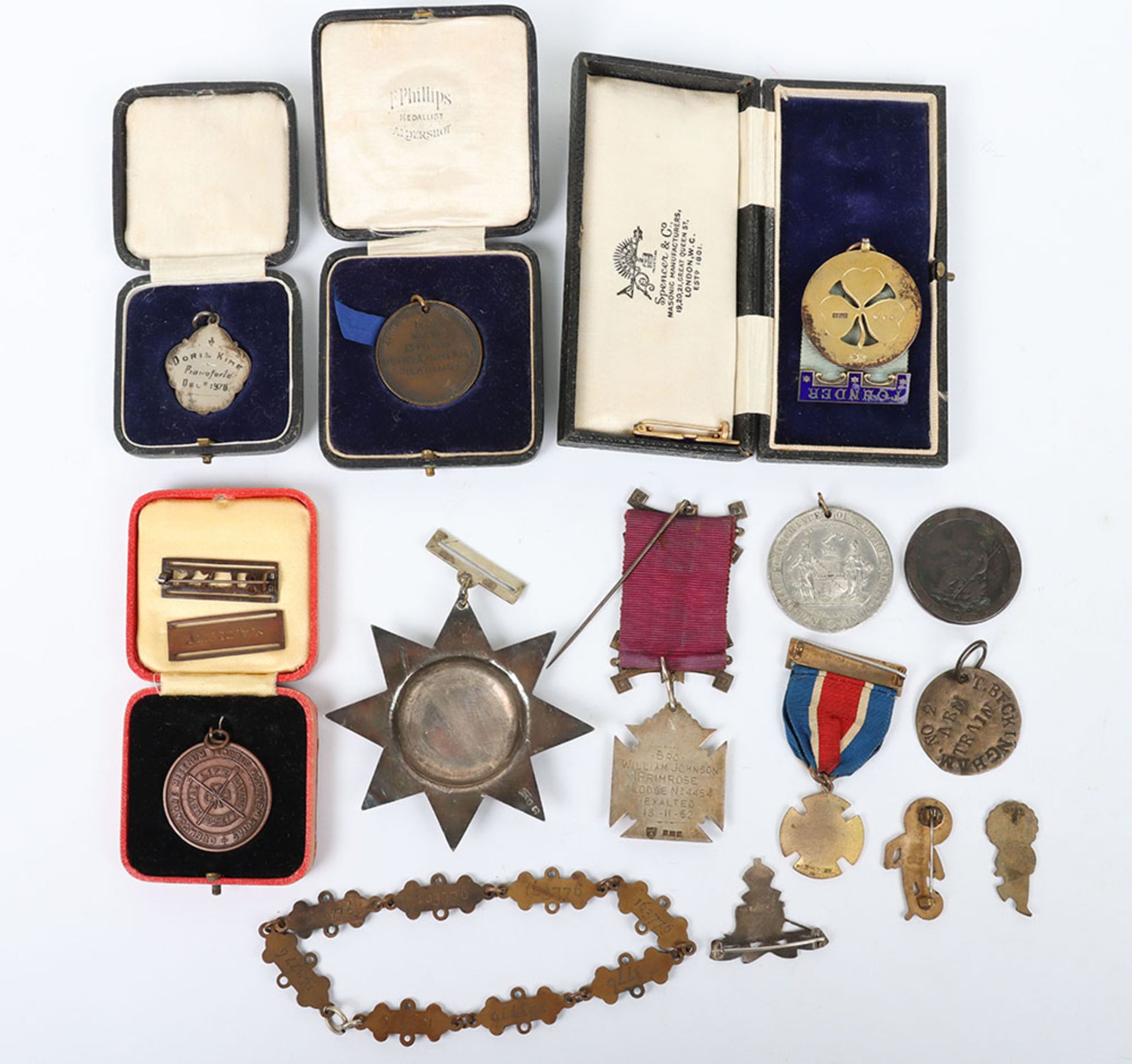 Quantity of Miscellaneous and Commemorative Medals - Bild 2 aus 2