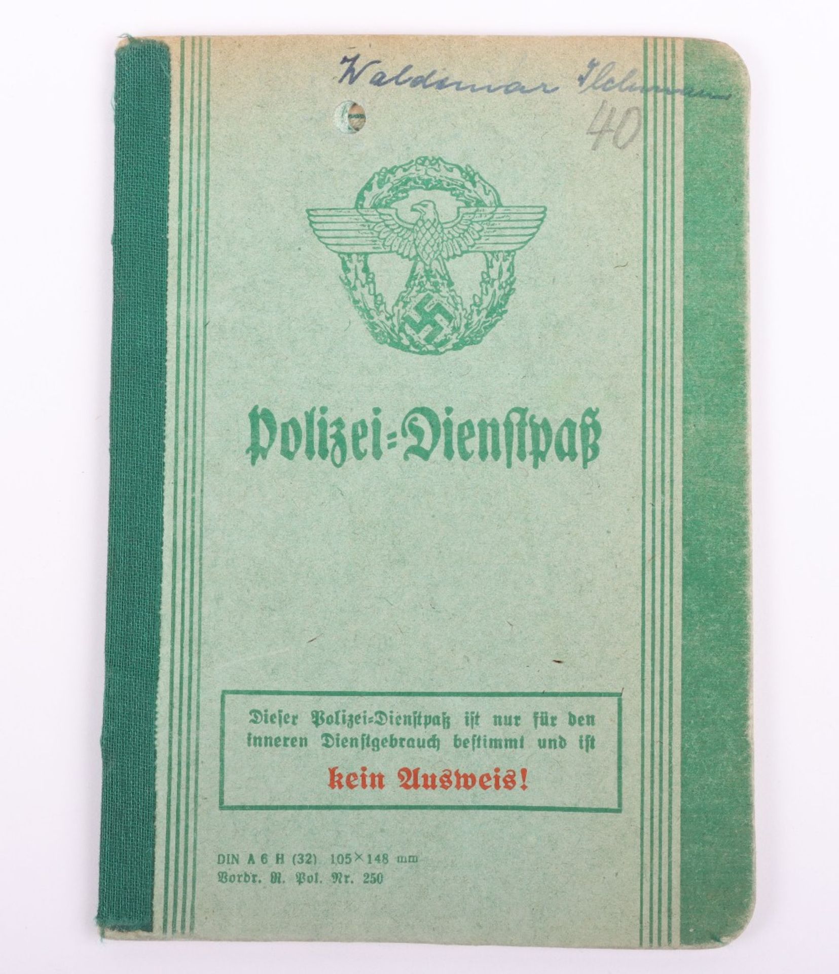 WW2 German Police service book / Polizei Dienstpass to W. Ilchmann. Polizei Reserve Hamburg 1943 - Image 2 of 11