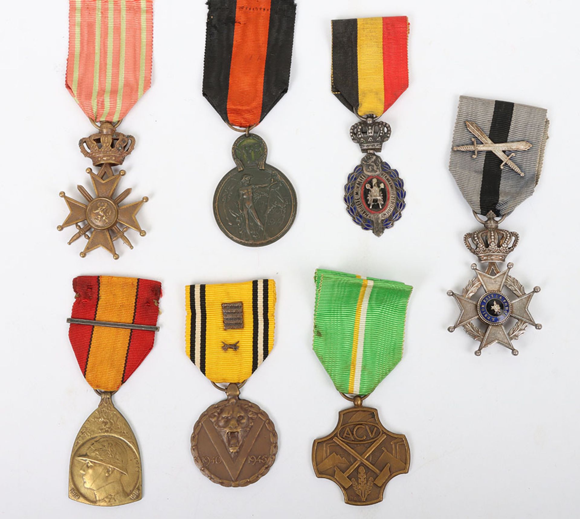 Grouping of Belgium Military Medals - Bild 3 aus 3