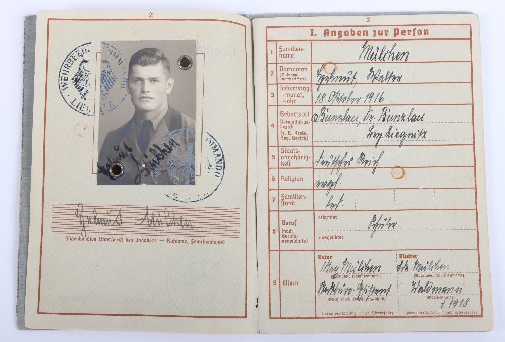 WW2 German Wehrpass to H. Mülchen, Panzer Abwehr. Abteilung 18 - Bild 12 aus 26