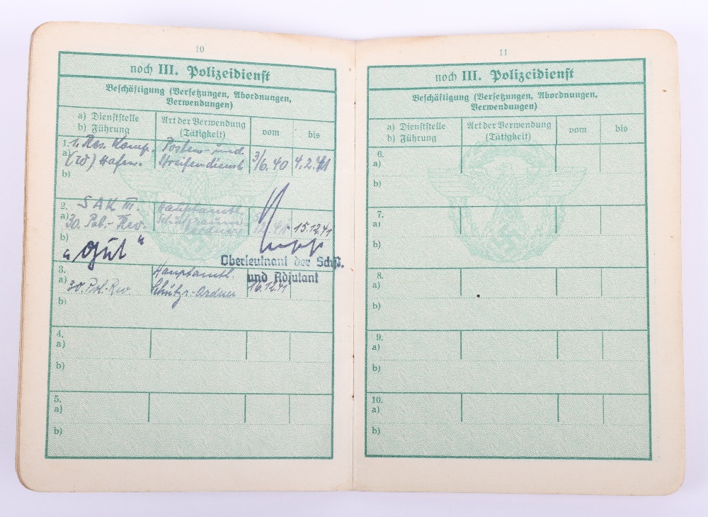 WW2 German Police service book / Polizei Dienstpass to Emil Ewert, Polizei Reserve Hamburg 1941 - Image 7 of 10