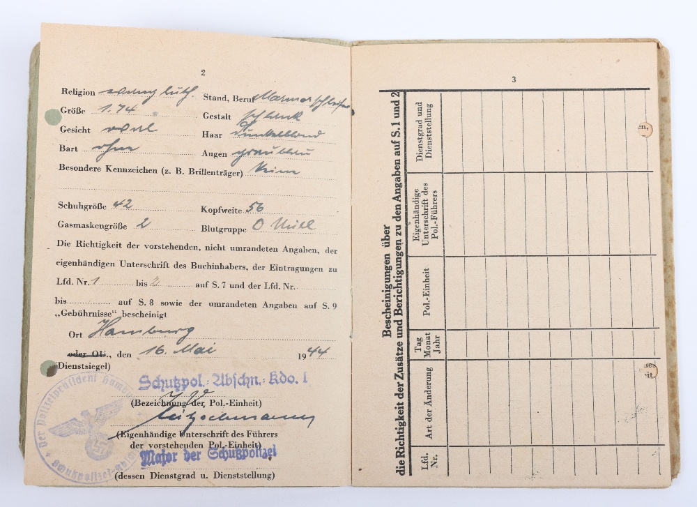 WW2 German Police Soldbuch / ID book to Fritz Bohn, Polizei Reserve Hamburg 1944 - Image 5 of 8