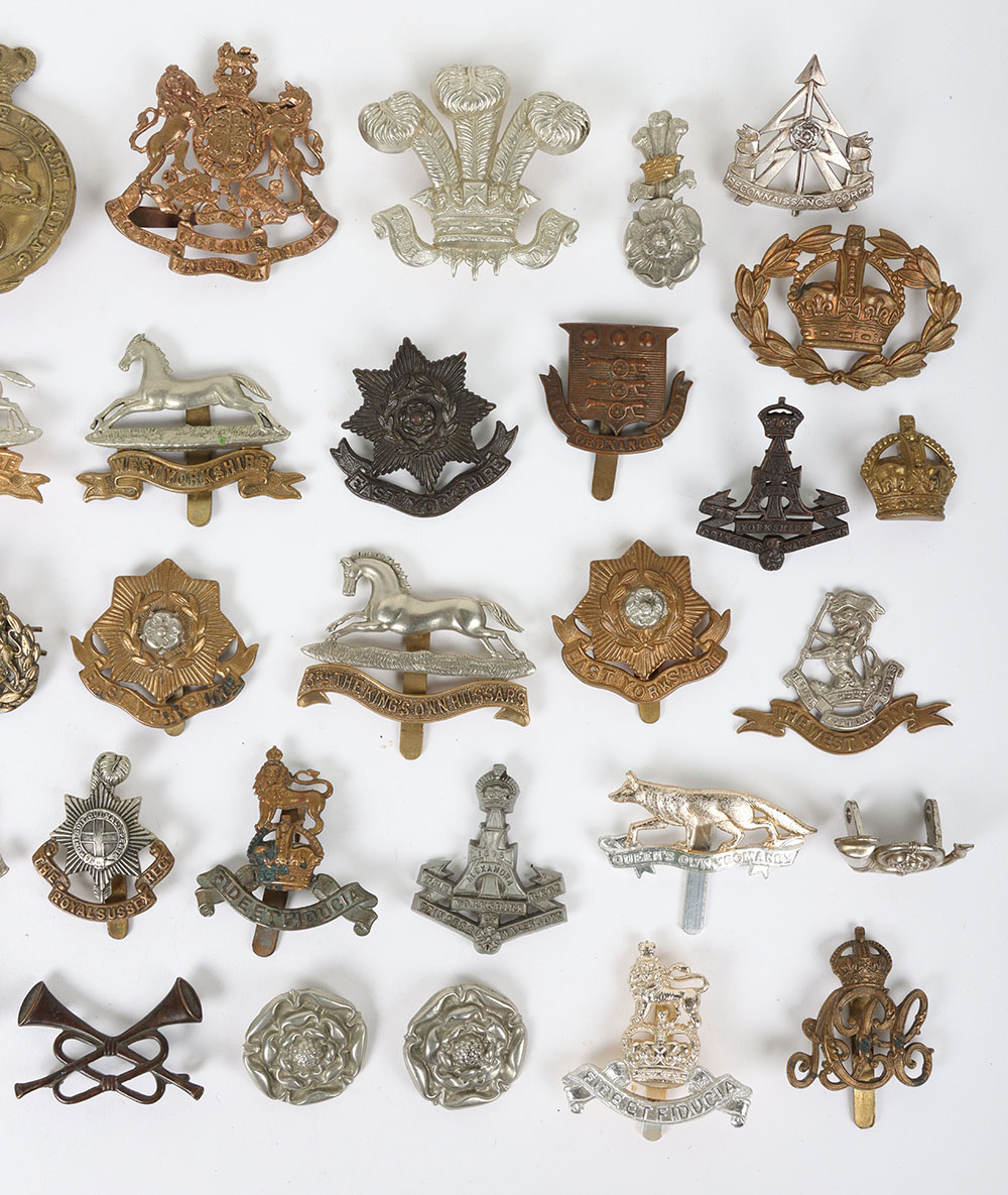 Collection of British Army cap badges - Image 3 of 4