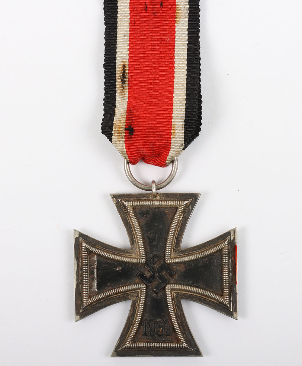 WW2 German 1939 Iron Cross 2nd Class by Rare Maker Grossmann & Co, Wien - Image 2 of 9