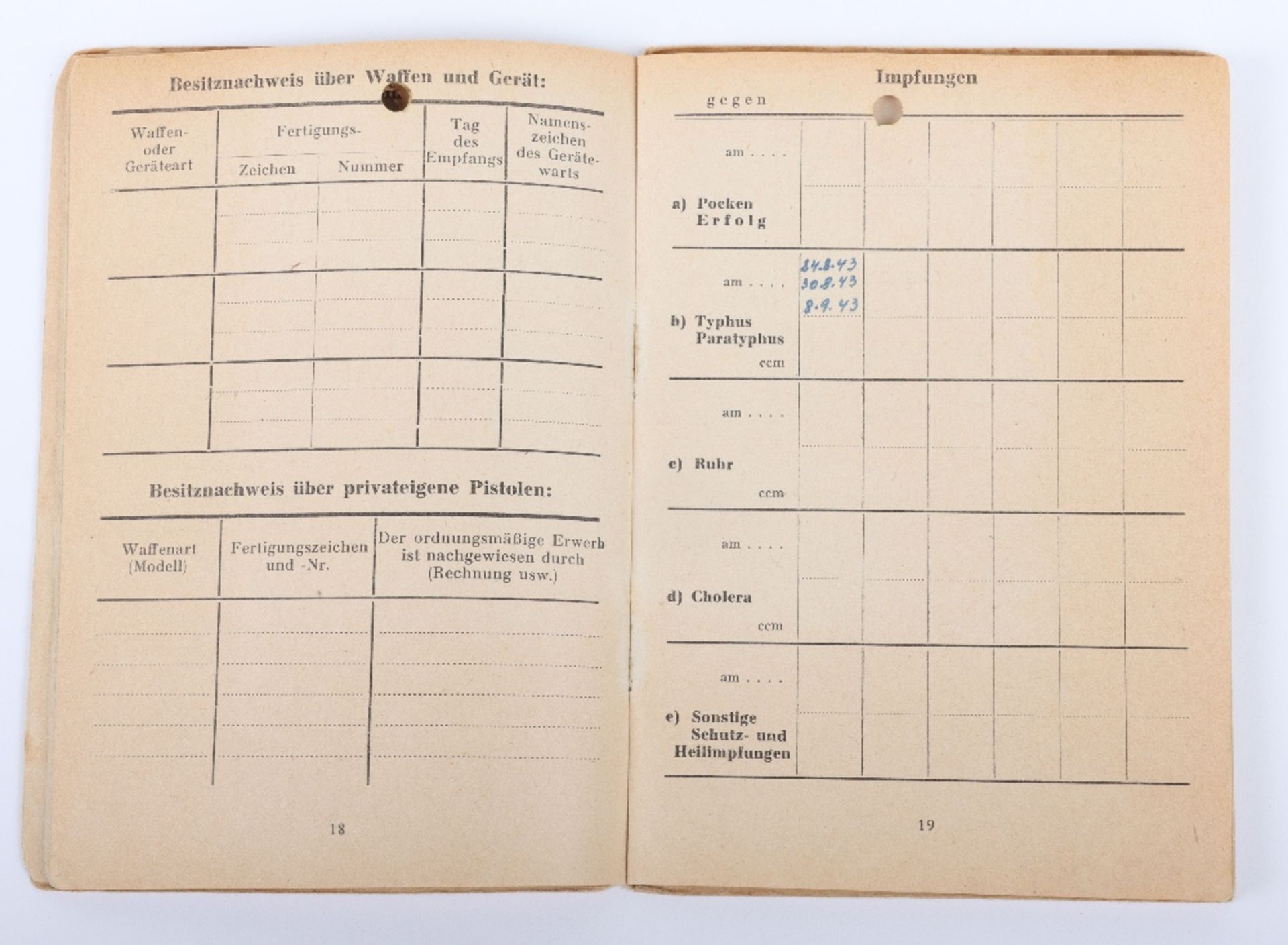 WW2 German SS-Polizei Soldbuch to Hauptwachmeister der Reserve Fritz Krüger. Late, 5 April 1945 issu - Image 5 of 9