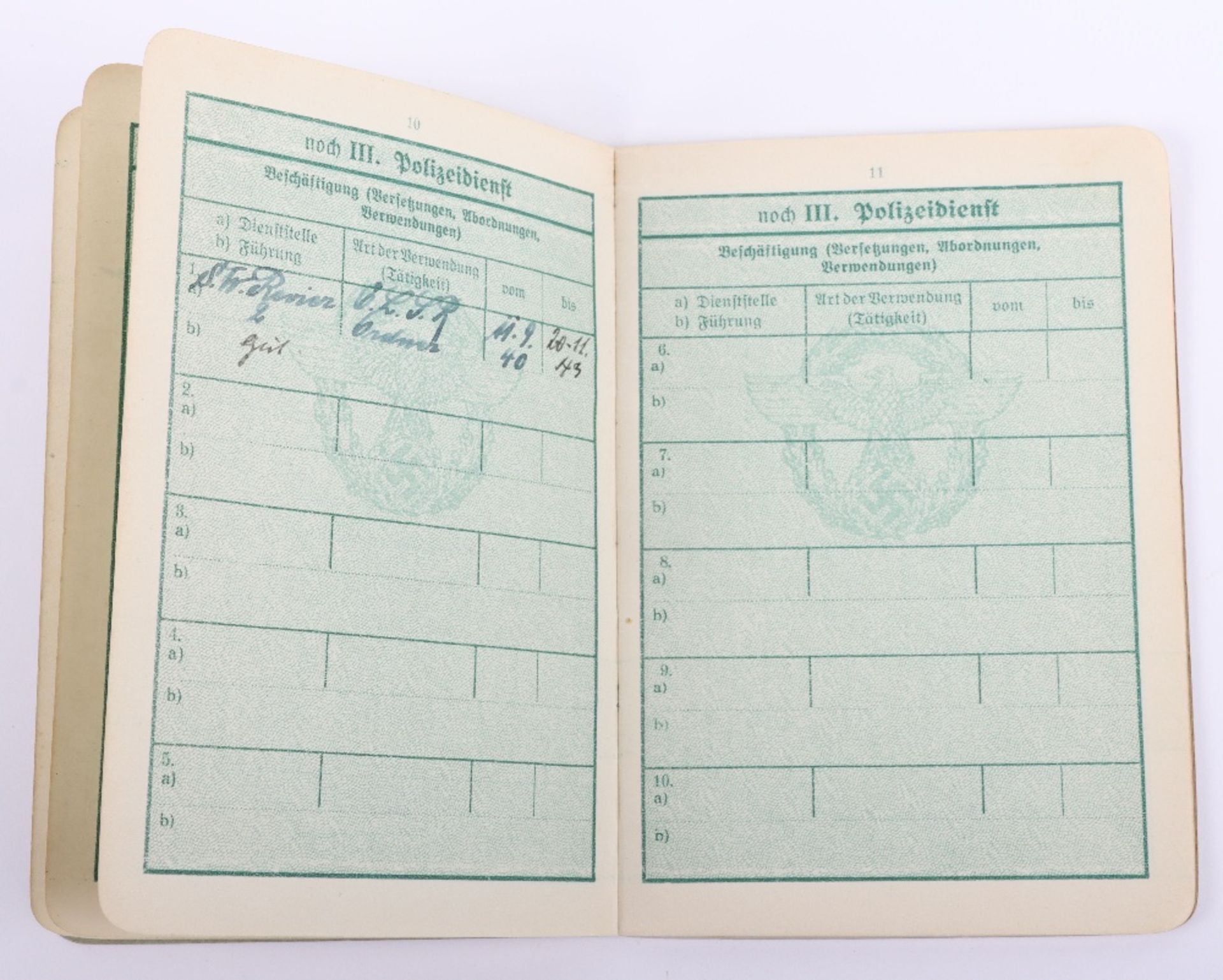 WW2 German Police service book / Polizei Dienstpass toL. Fiedler, Hamburg 1942 - Image 8 of 11
