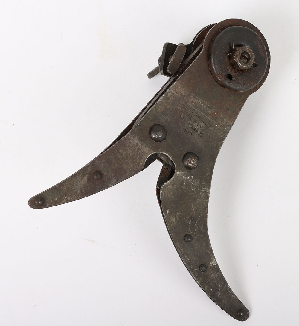 Scarce British WW1 Wire Cutter Attachment for the SMLE No.1 Mk2 Rifle - Image 2 of 2