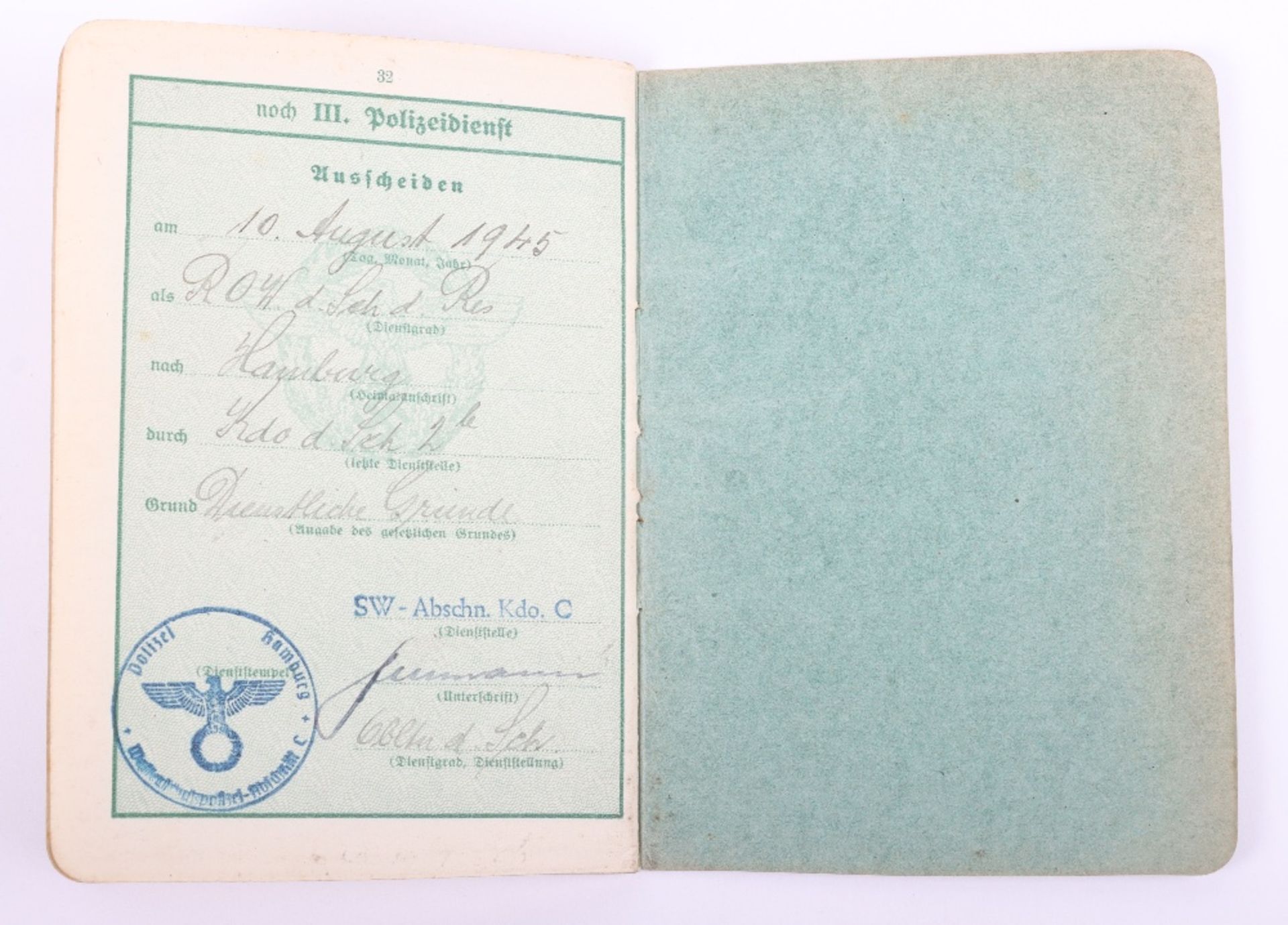 WW2 German Police service book / Polizei Dienstpass to E. Hillenbrand. Polizei Reserve Hamburg 1941 - Image 13 of 13