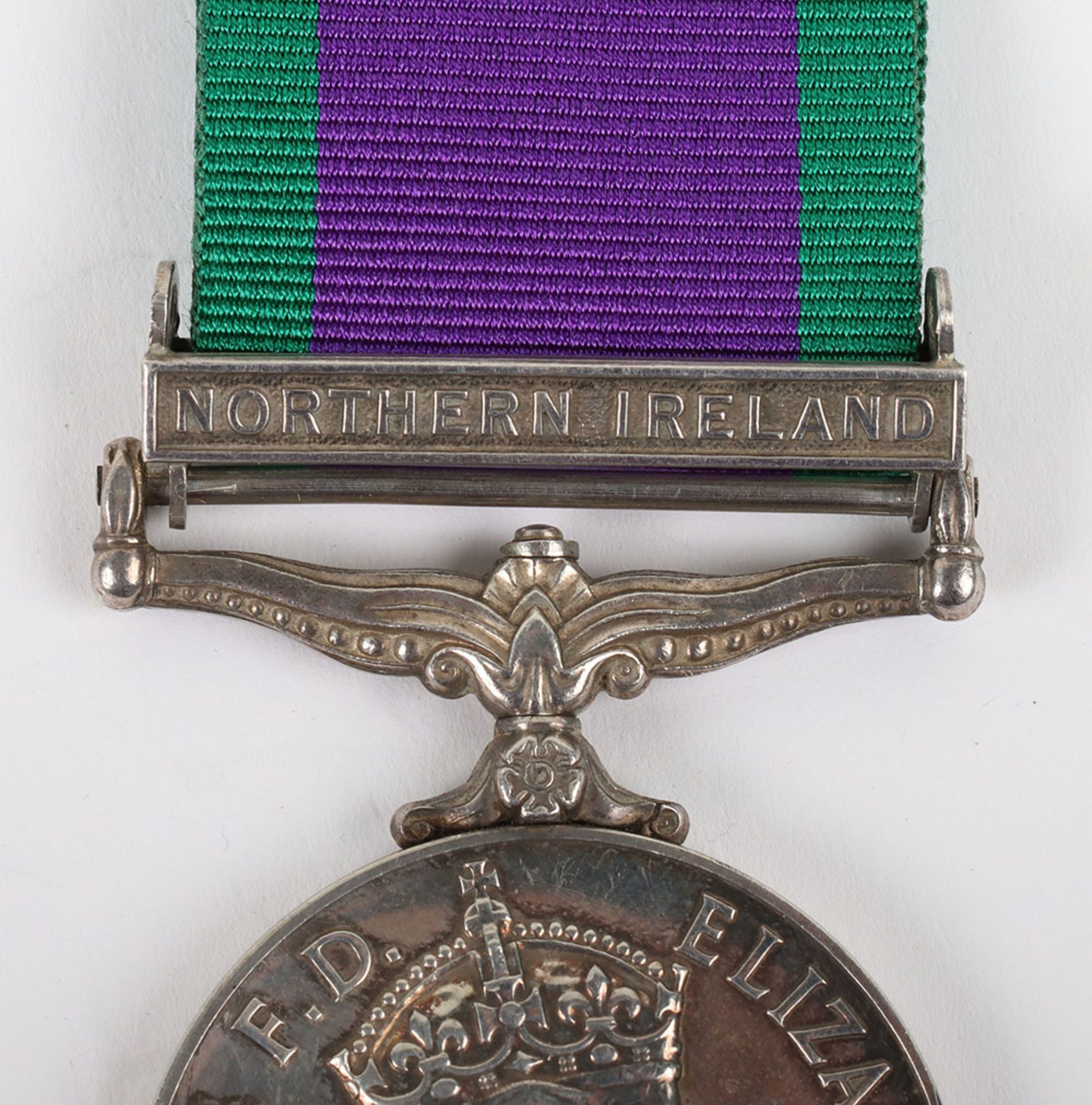 A General Service medal to the Royal Anglian Regiment for Service in Northern Ireland. - Bild 2 aus 4