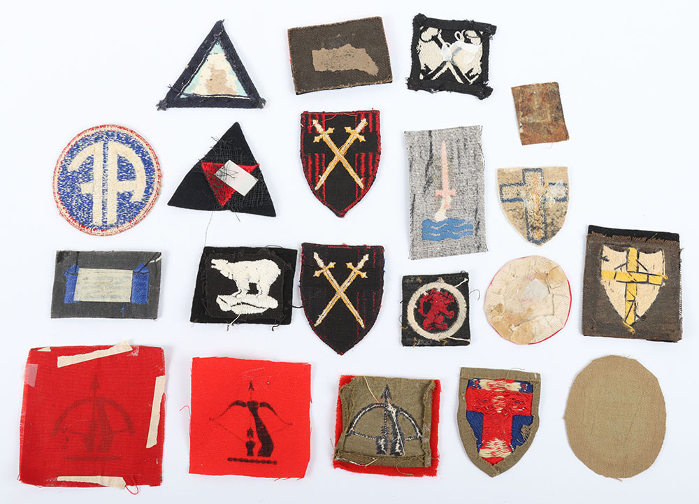 British WW2 & post war cloth formation signs - Image 2 of 2