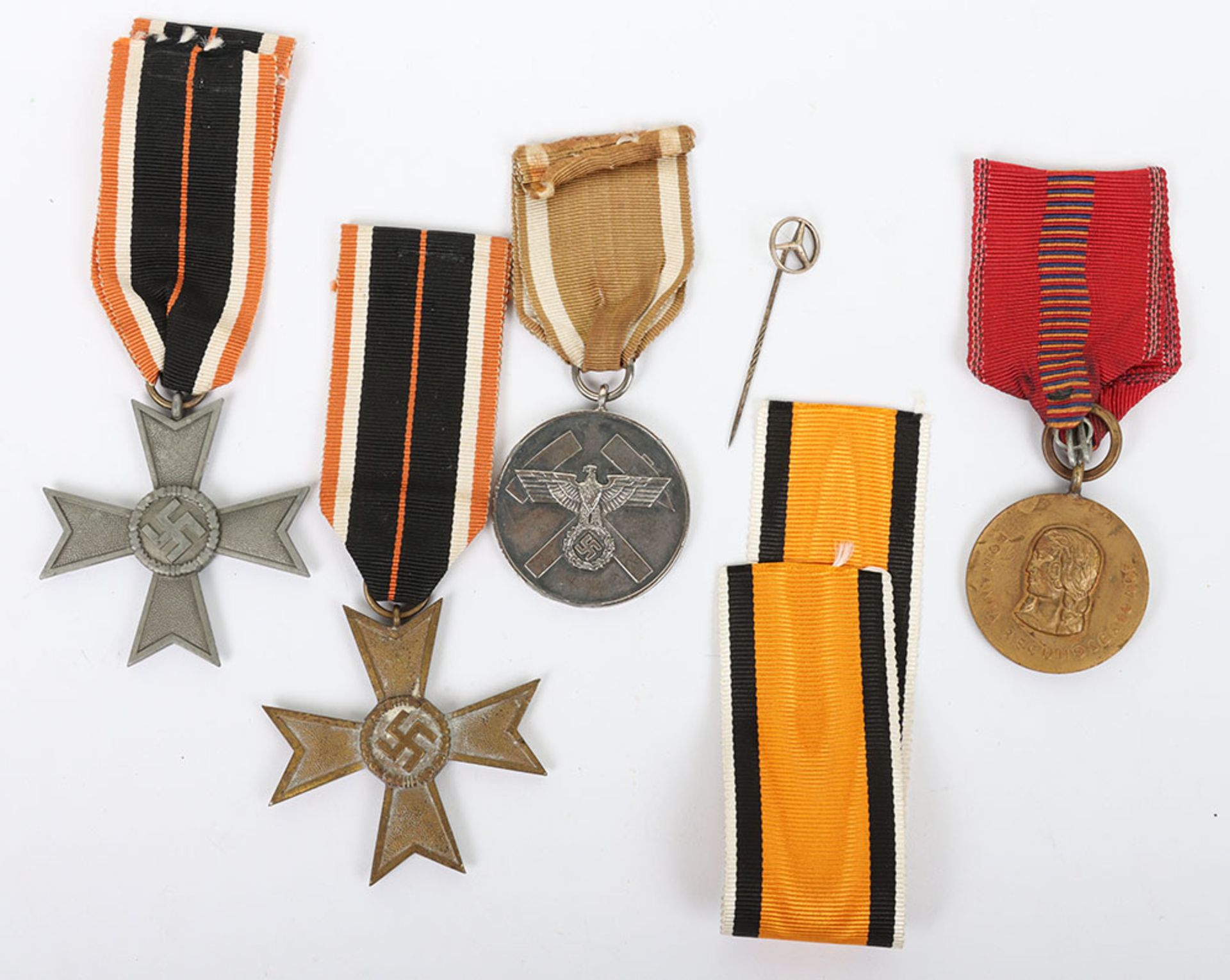 WW2 German War Service Cross 2nd class Without Swords - Image 2 of 3