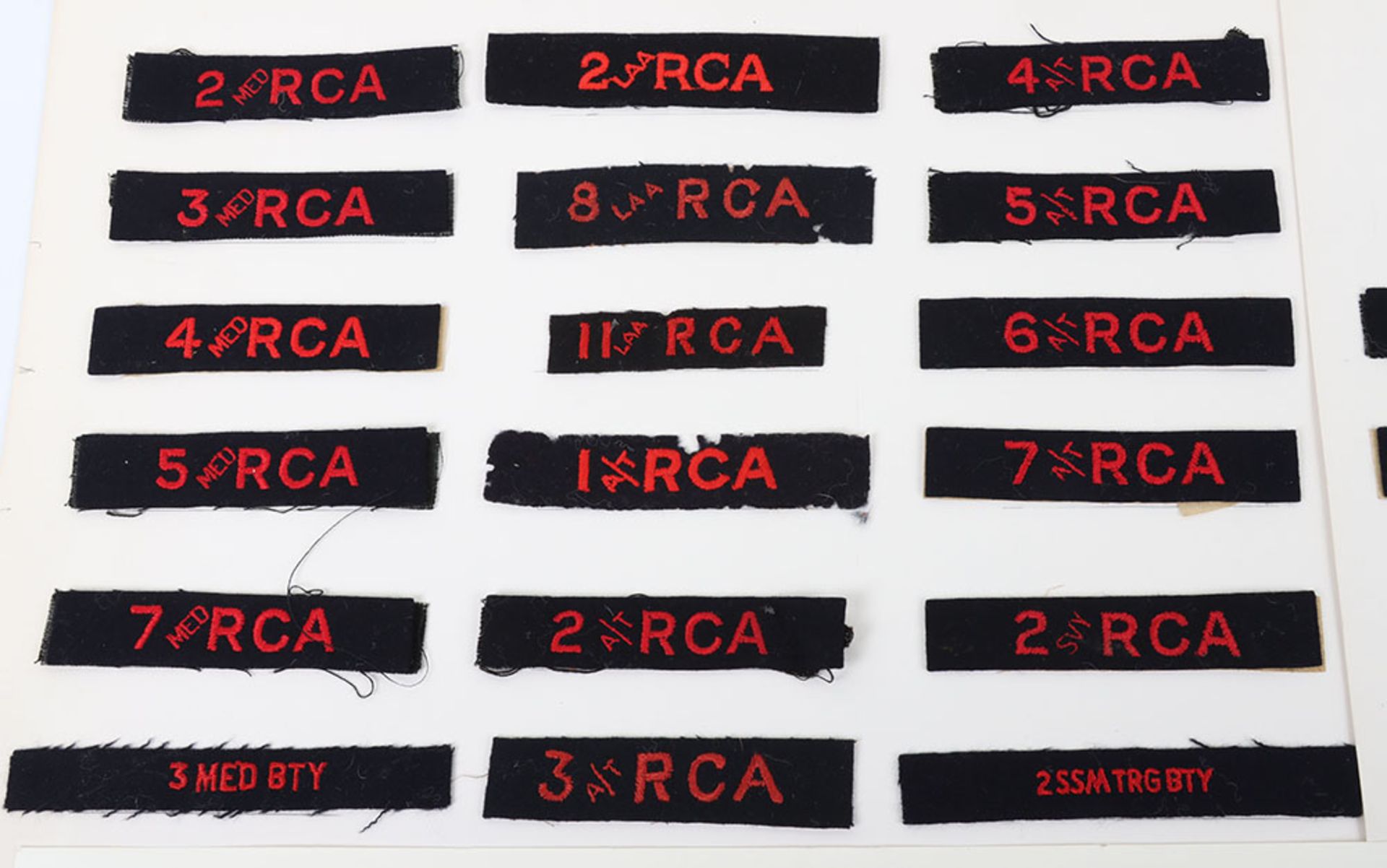 Large quantity of cloth Royal Canadian Artillery shoulder flashes - Image 4 of 5