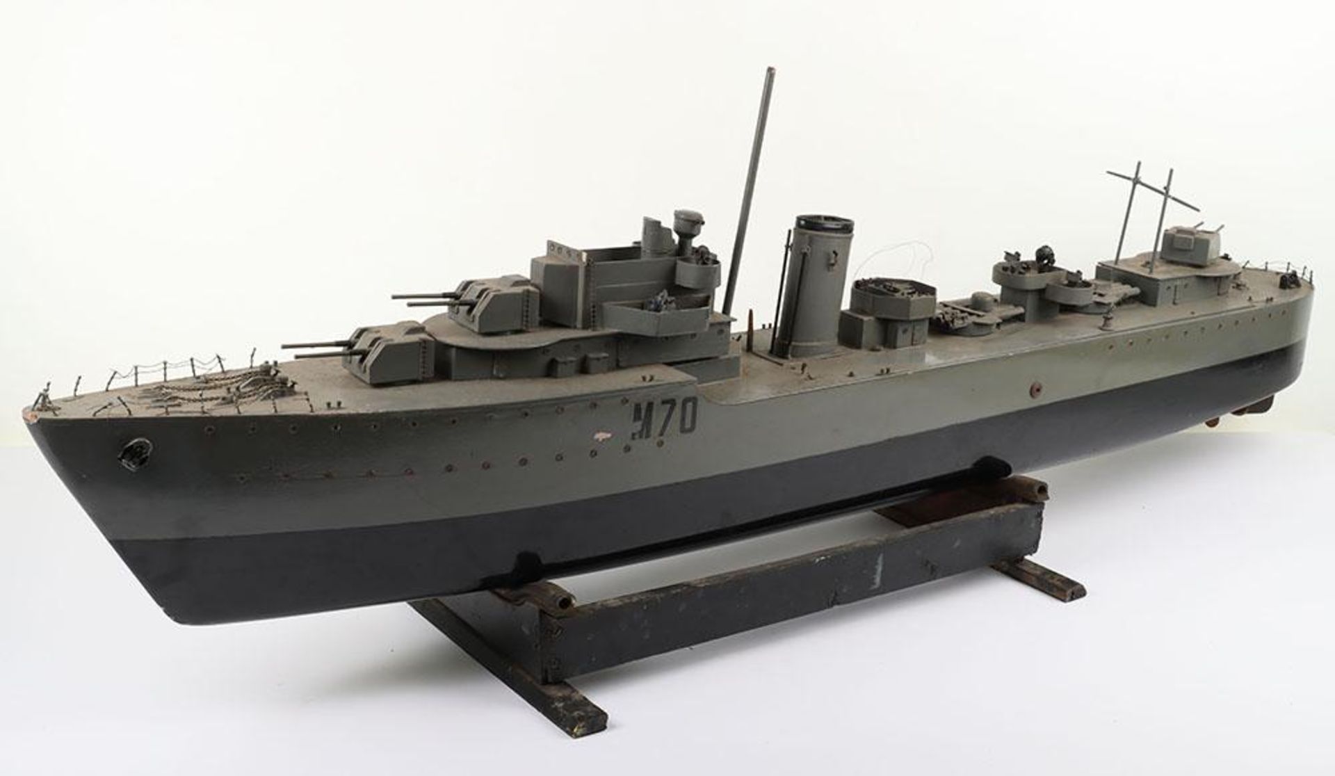 A Scratch Built Royal Naval Destroyer - Image 8 of 11