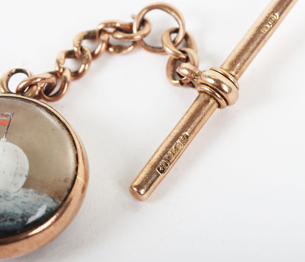 An interesting late 19th/early 20th century 9ct gold fob with Essex crystal glass painted circular p - Image 3 of 5