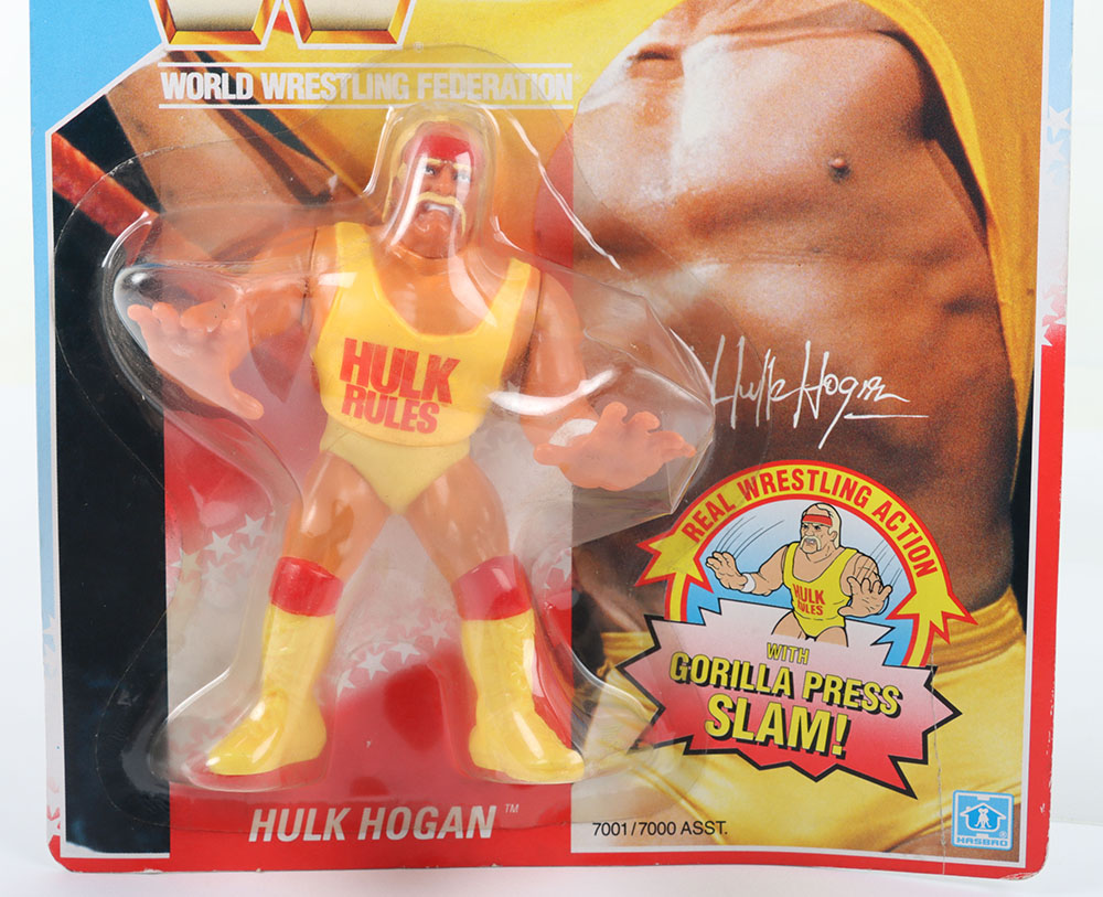 Hulk Hogan series 1 WWF Wrestling figure by Hasbro - Image 3 of 8