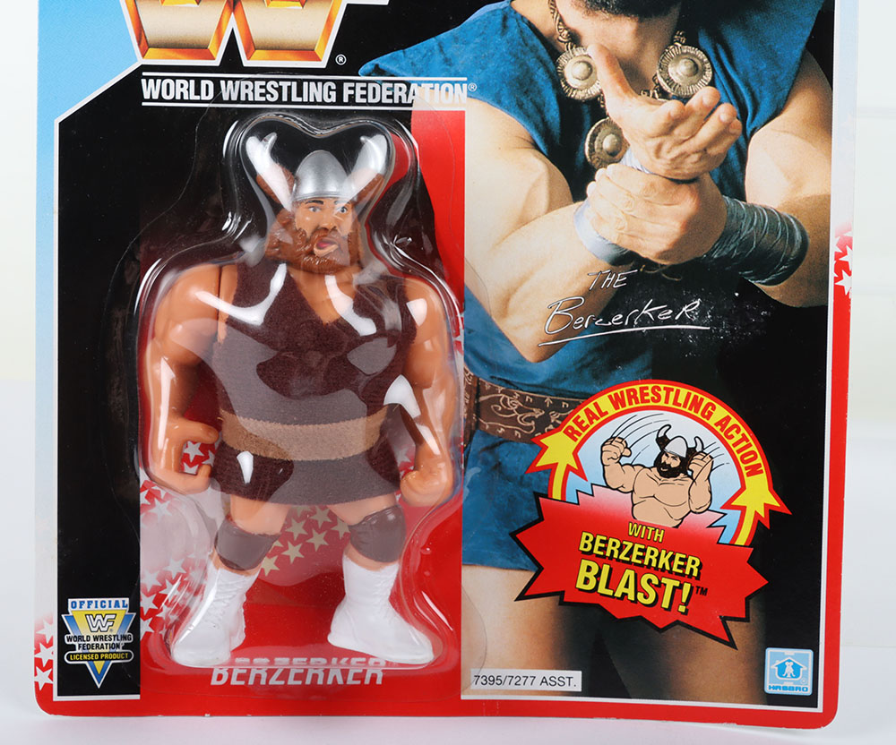 Berzerker series 6 WWF Wrestling figure by Hasbro. - Image 3 of 8