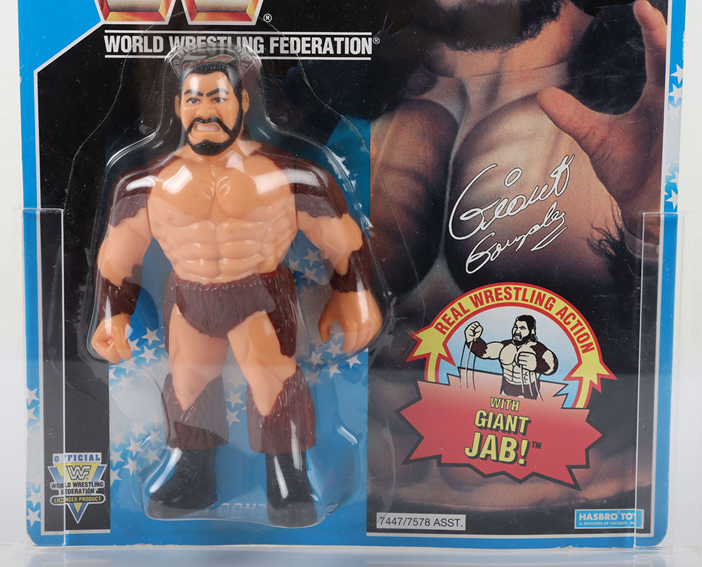 UKG Graded 80 Giant Gonzalez series 10 WWF Wrestling figure by Hasbro - Image 4 of 4