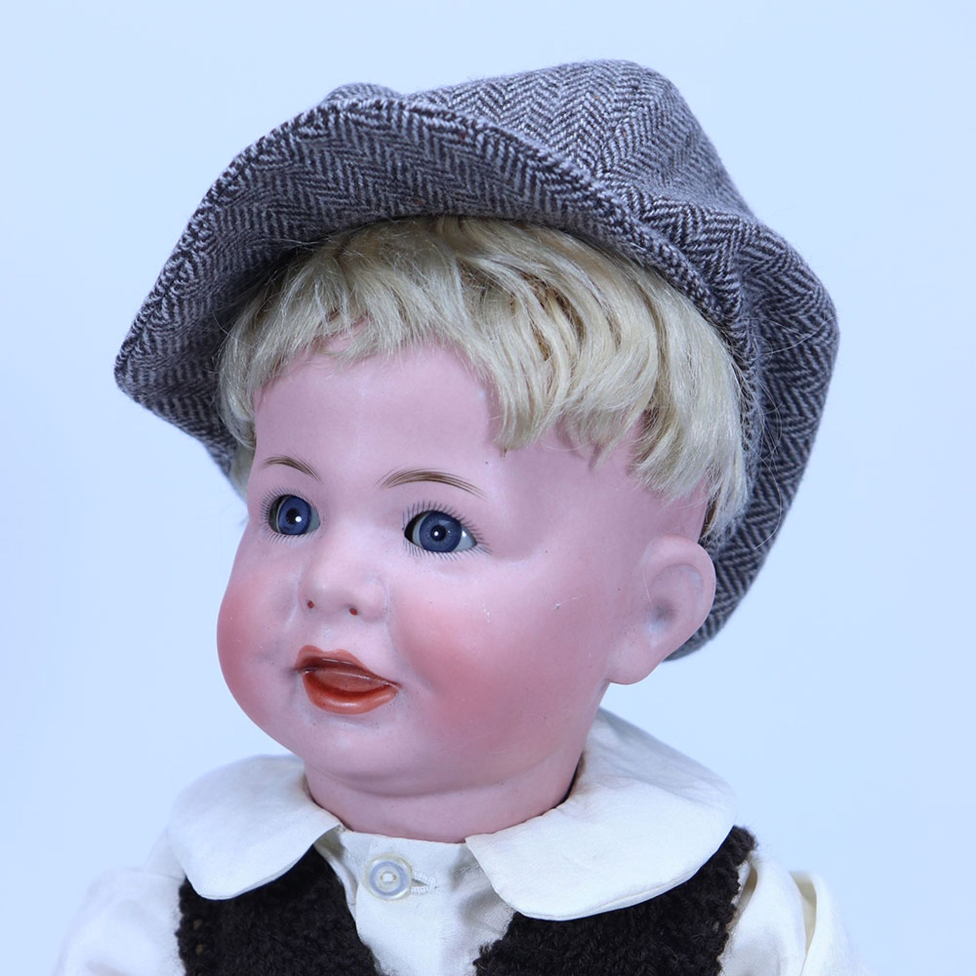 A Kammer & Reinhardt 116A bisque head character doll, German circa 1910, - Bild 2 aus 3