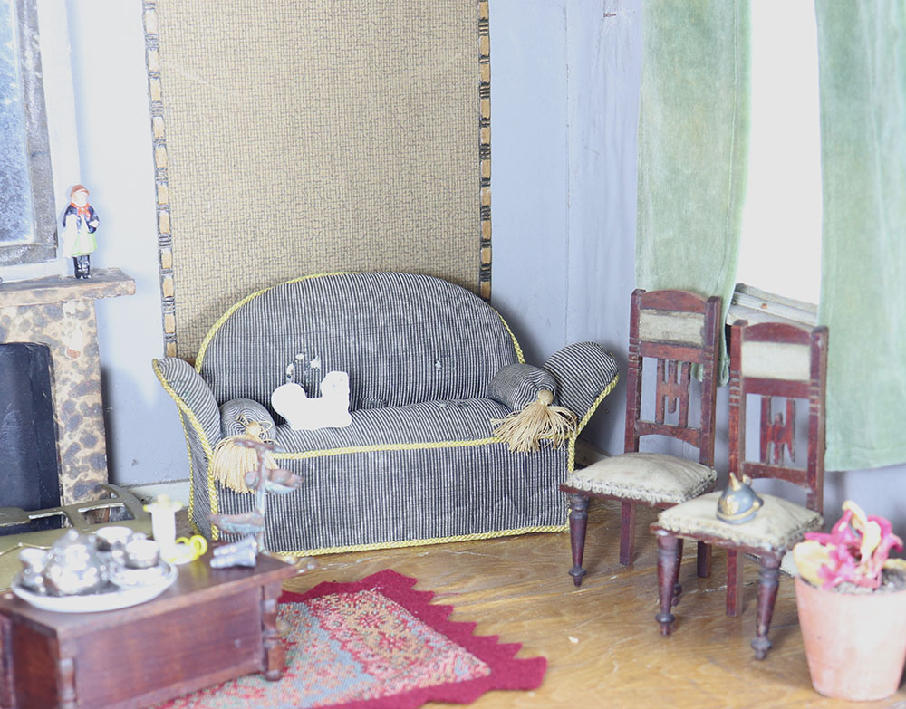 A good early painted wooden room set and furniture, probably French 1860/70s, - Image 4 of 4