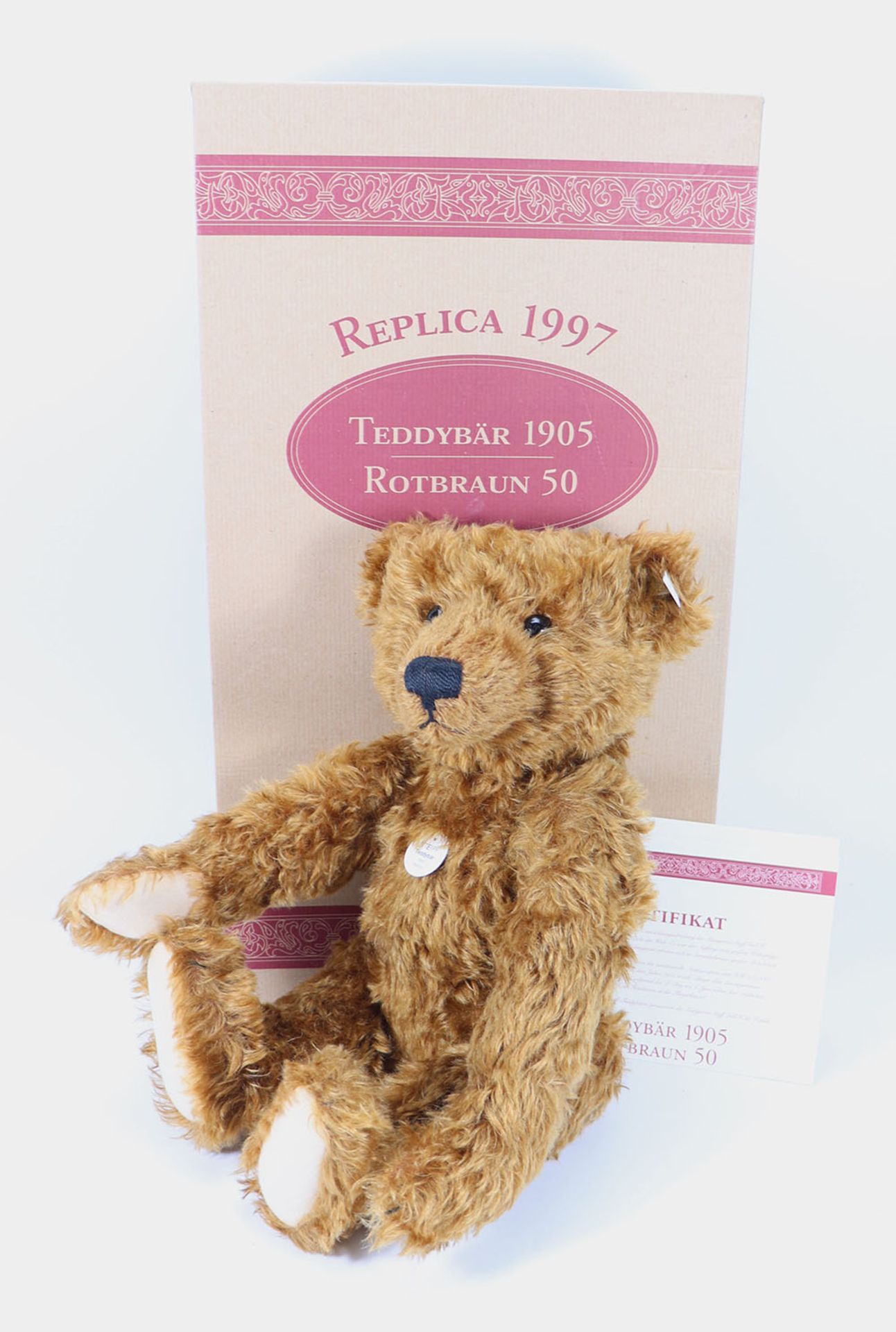 Boxed Steiff Limited Edition 1905 Teddy bear, 1997,