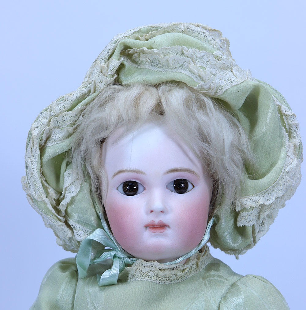 An early portrait Jumeau bisque head Bebe doll, French circa 1880, - Bild 2 aus 3