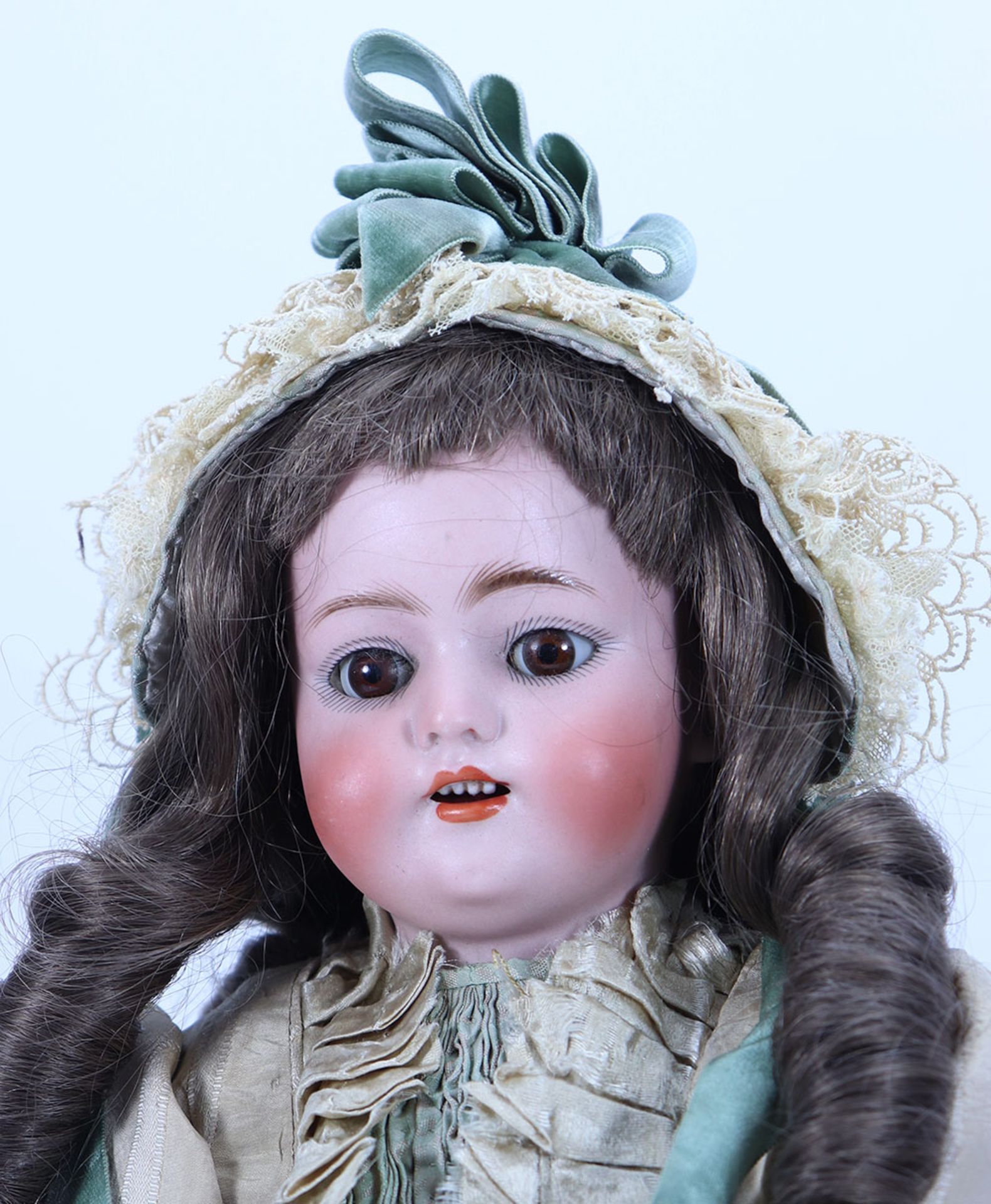 A Simon & Halbig 1078 bisque head doll, German circa 1910, - Bild 2 aus 2