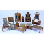 Collection of German wooden Dolls House Furniture, 19th early 20th century,