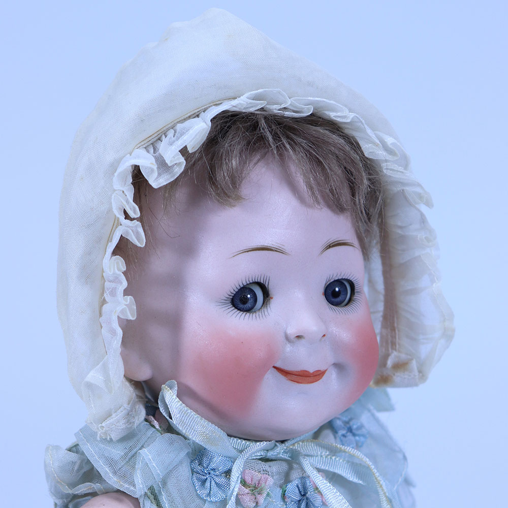 A rare Hertel, Schwab & Co 173 bisque head Googly-eyed doll, circa 1915, - Image 3 of 5