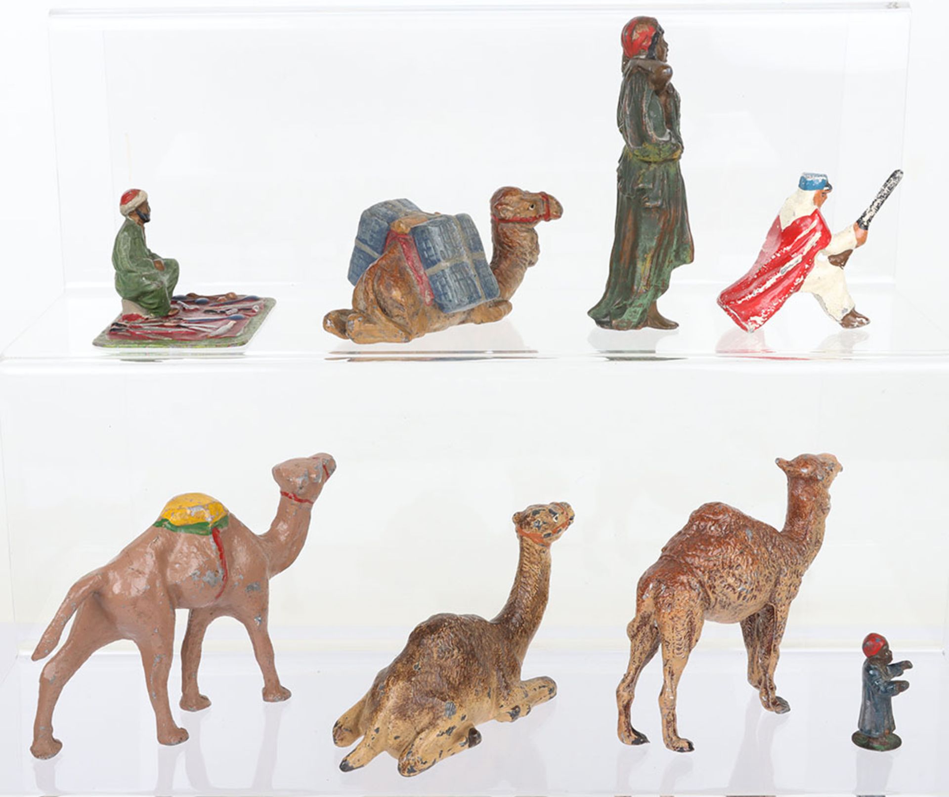 Lead painted Middle Eastern figures and camels - Bild 5 aus 5