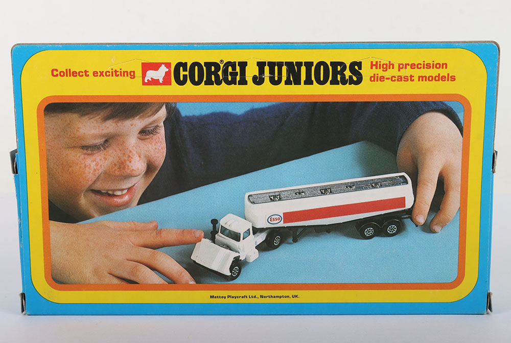 Corgi Super Juniors Scarce E2006 Mack Petrol Tanker Factory Sample Pre-production - Image 2 of 2