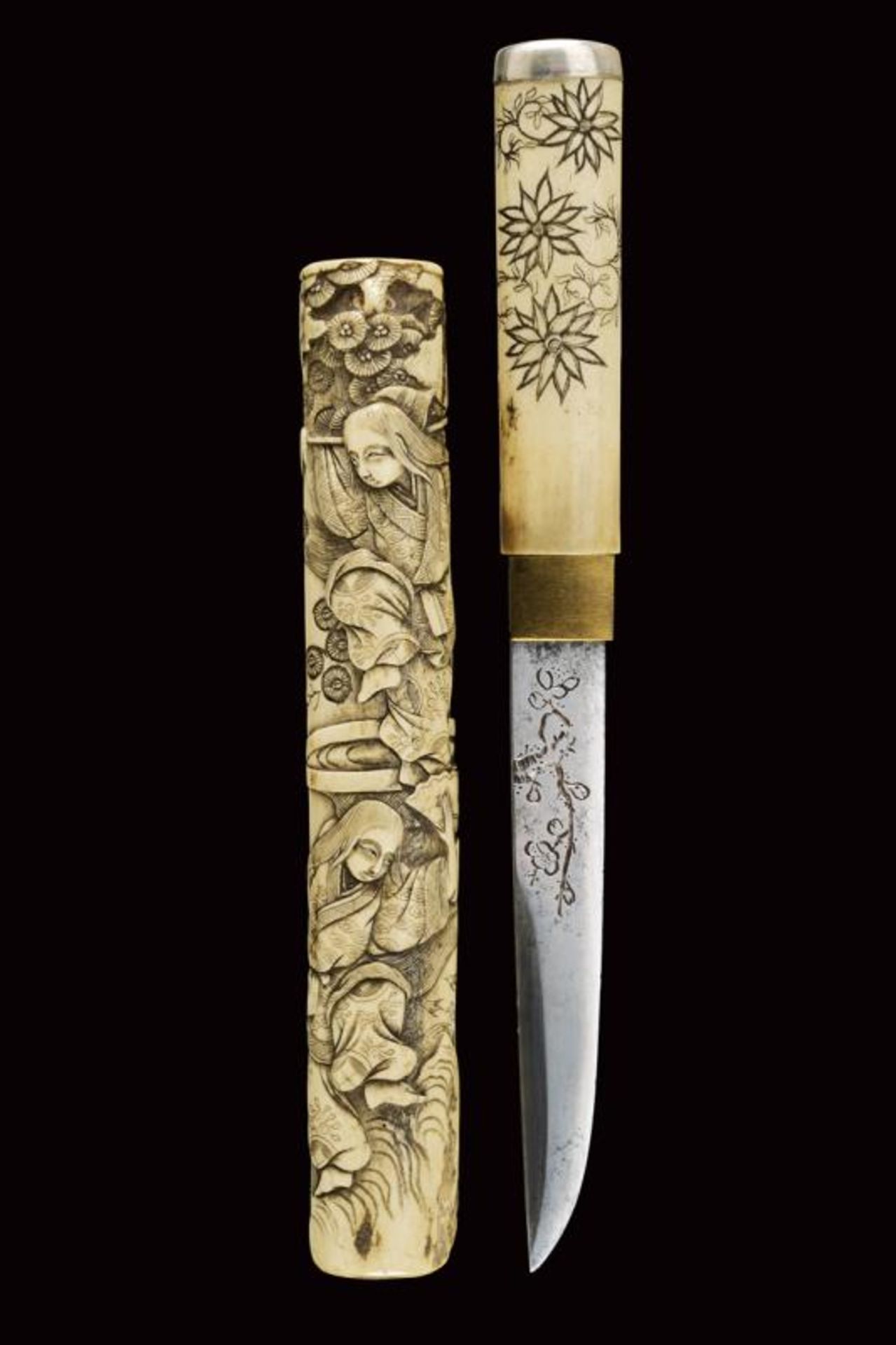 A fine knife with sculpted bone scabbard - Image 7 of 7