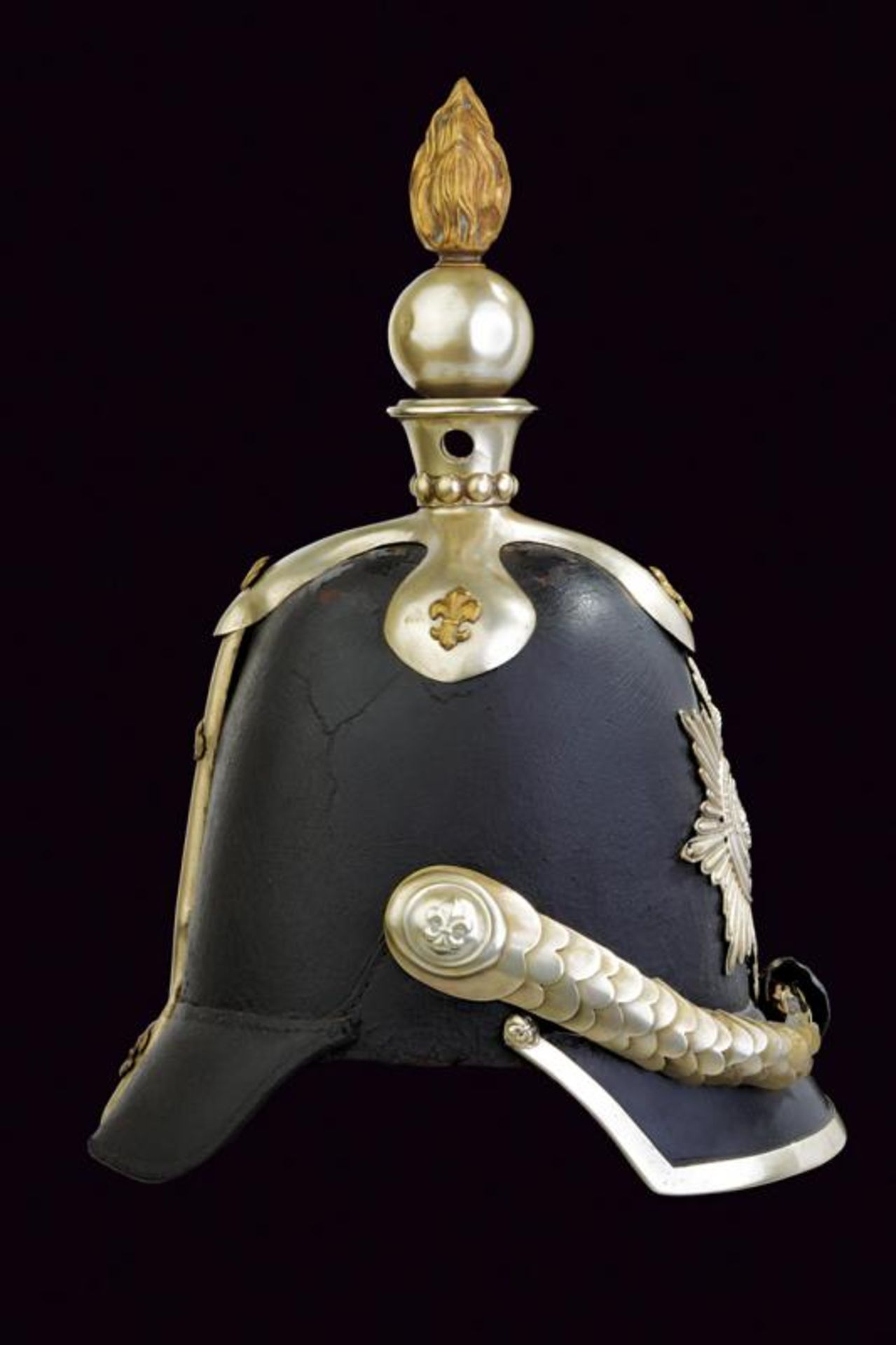 A very rare 'Garde du Corps' helmet, epoch Duke Charles III - Image 9 of 12