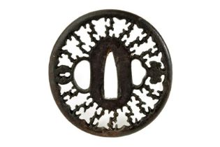 A tsukashi tsuba