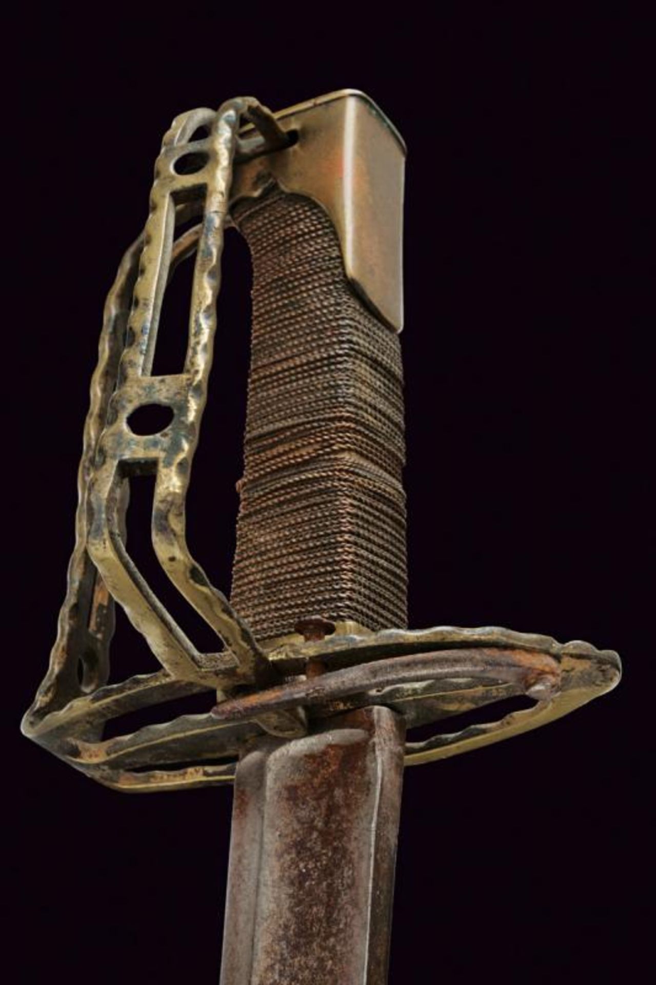 A sabre with turning hilt - Image 4 of 5