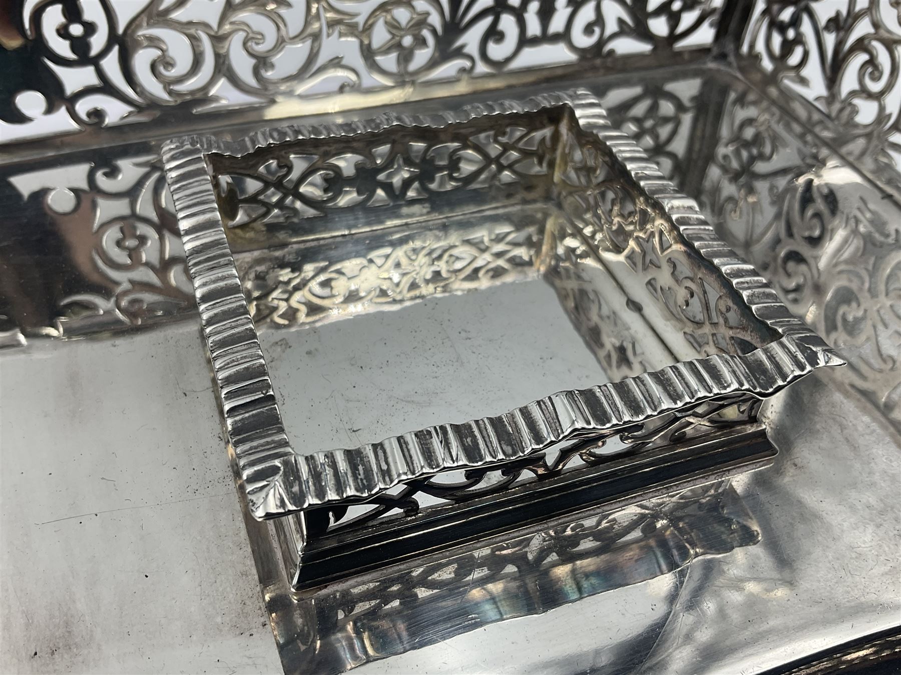 Edwardian silver desk stand - Image 15 of 29