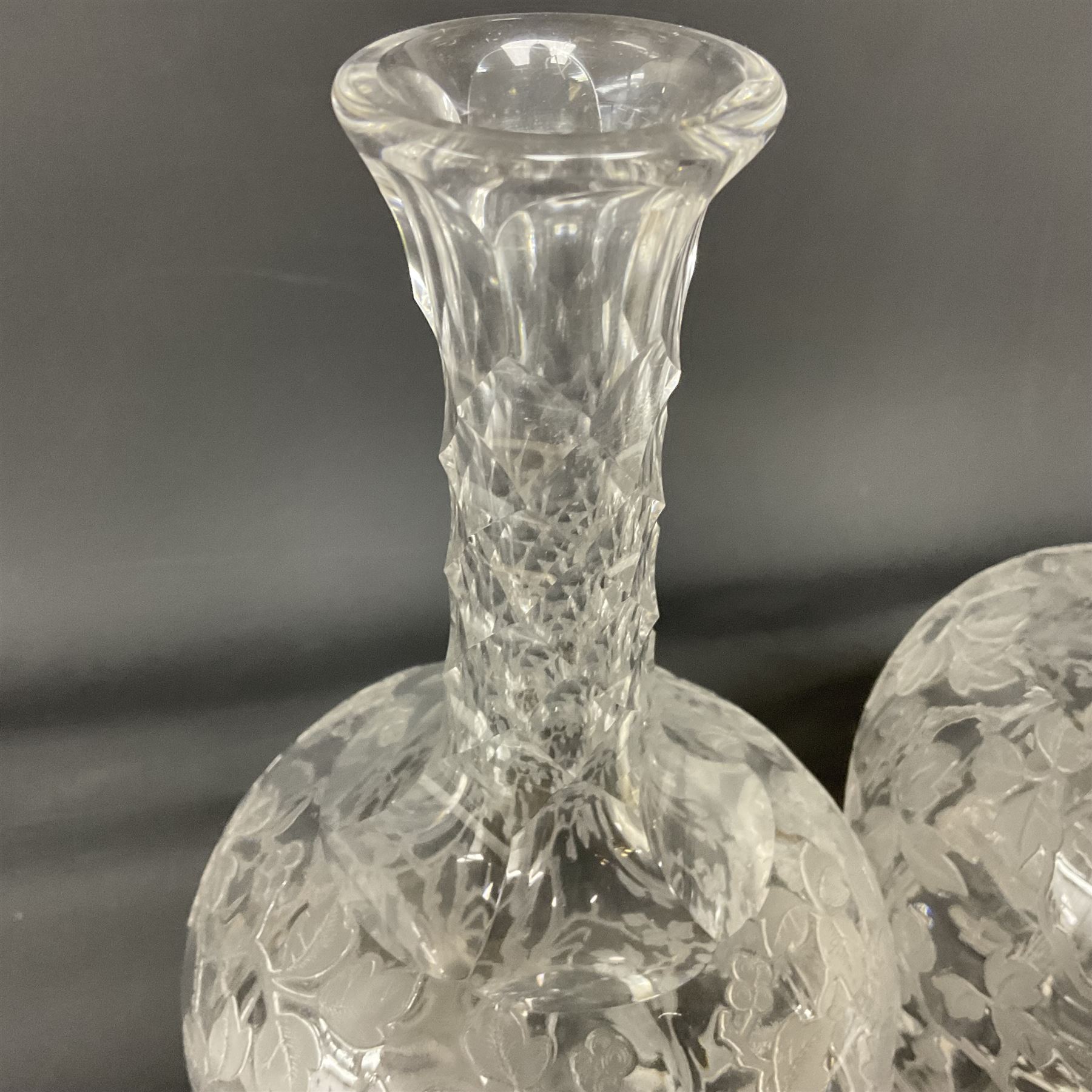 Pair of early 20th century cut glass decanters - Image 6 of 20