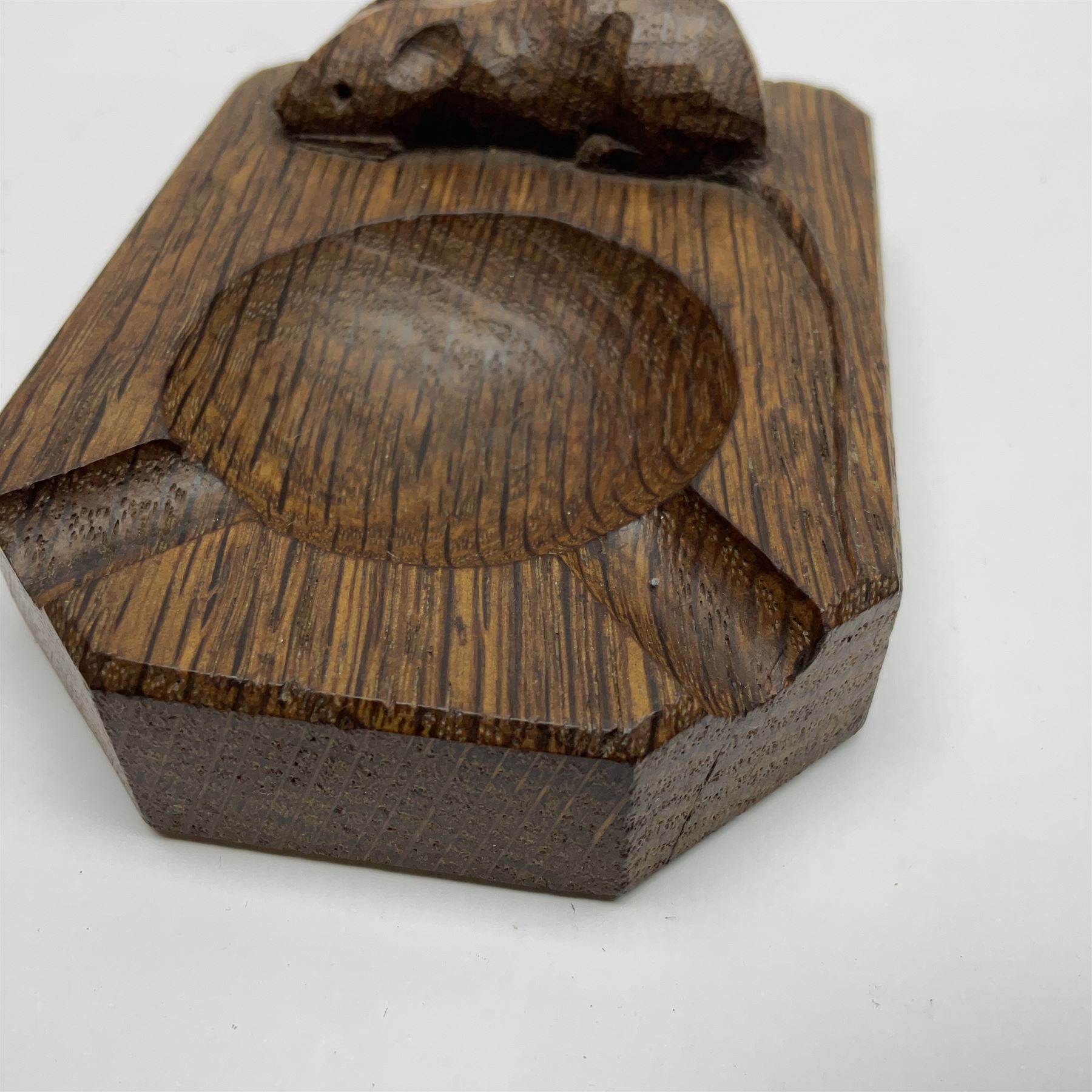 Mouseman - oak ashtray - Image 3 of 9
