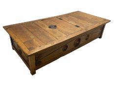 Large teak low table or Jodang chest